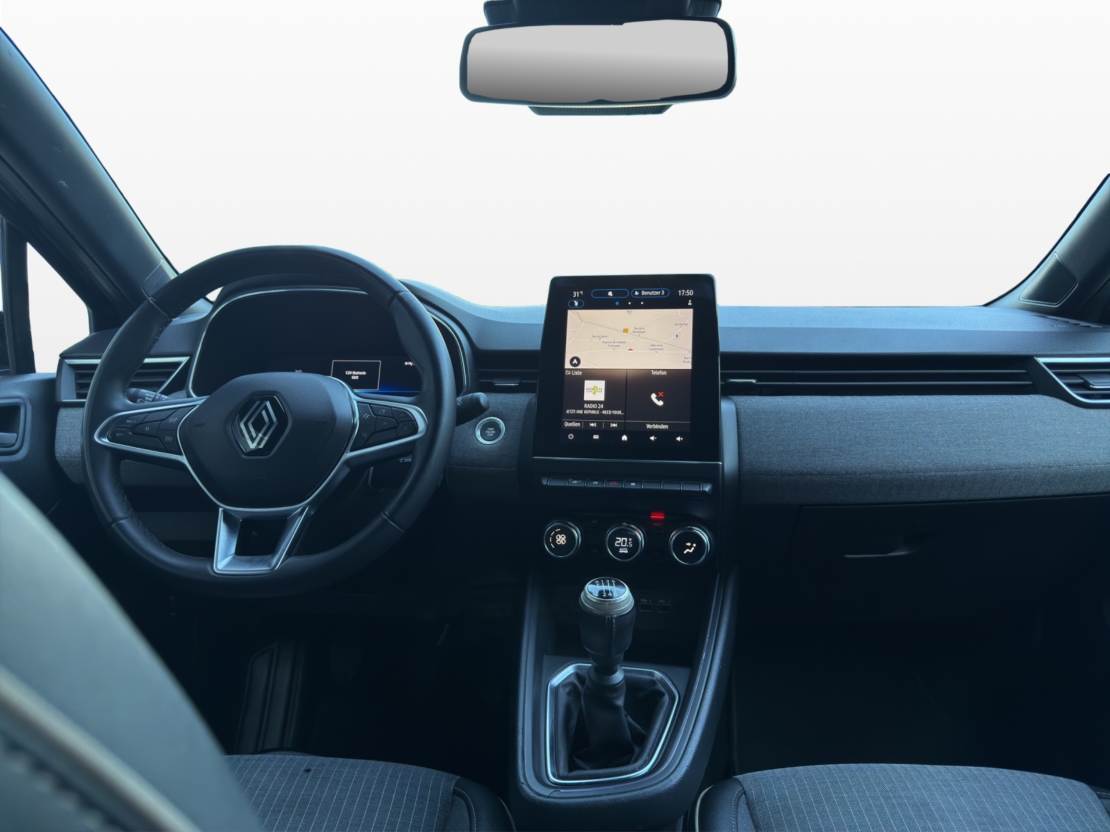 RENAULT Clio 1.0 Techno-image-11