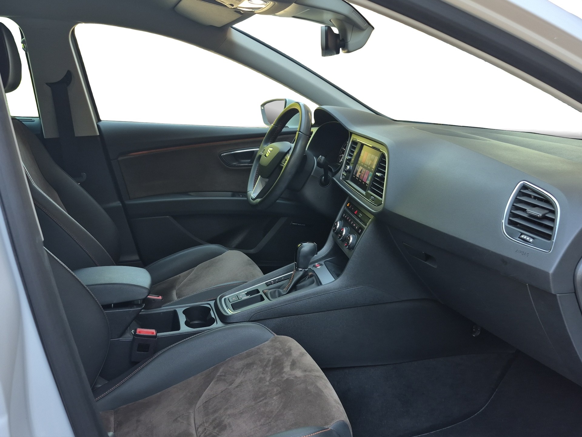 SEAT Leon ST 1.8 TSI X-Perience 4Drive DSG *Anhängerkupplung/Full Link*-image-6
