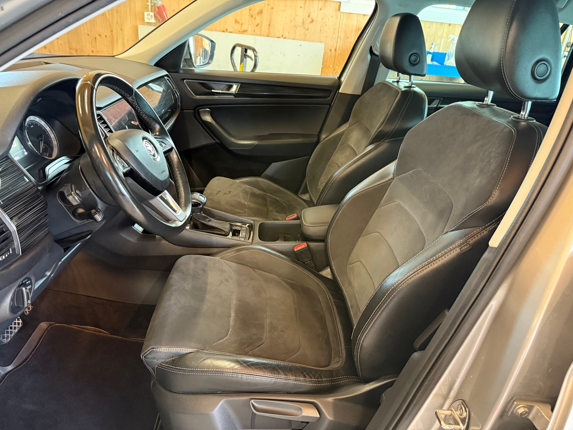 SKODA Kodiaq 2.0 TDI CR Style 4x4 DSG-image-6