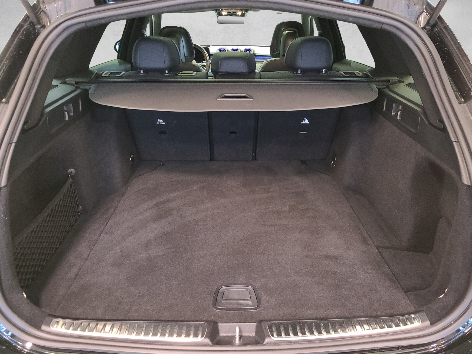 MERCEDES-BENZ C 300 T 4Matic AMG Line-image-13