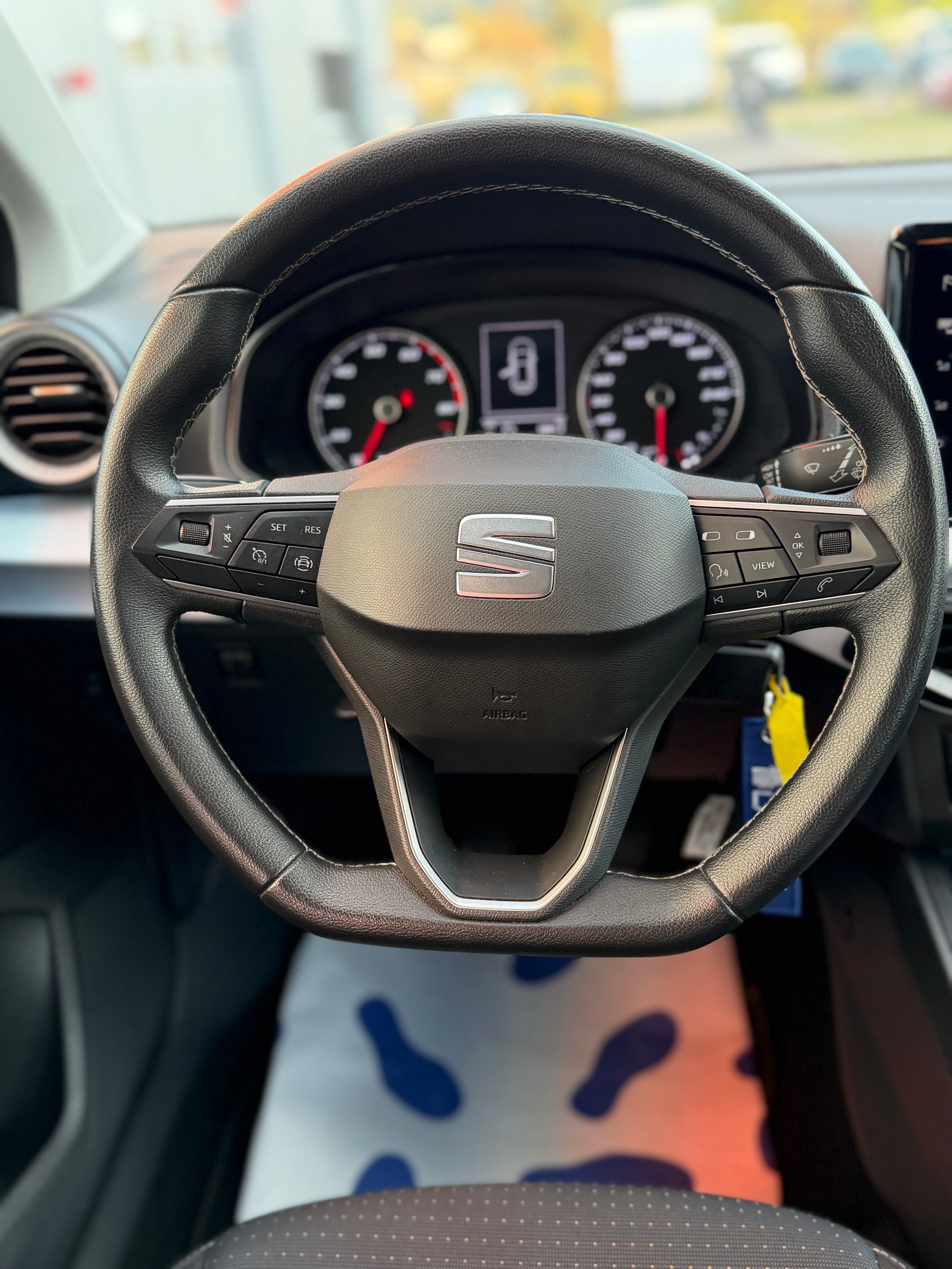 SEAT Ibiza 1.0 EcoTSI Reference-image-9