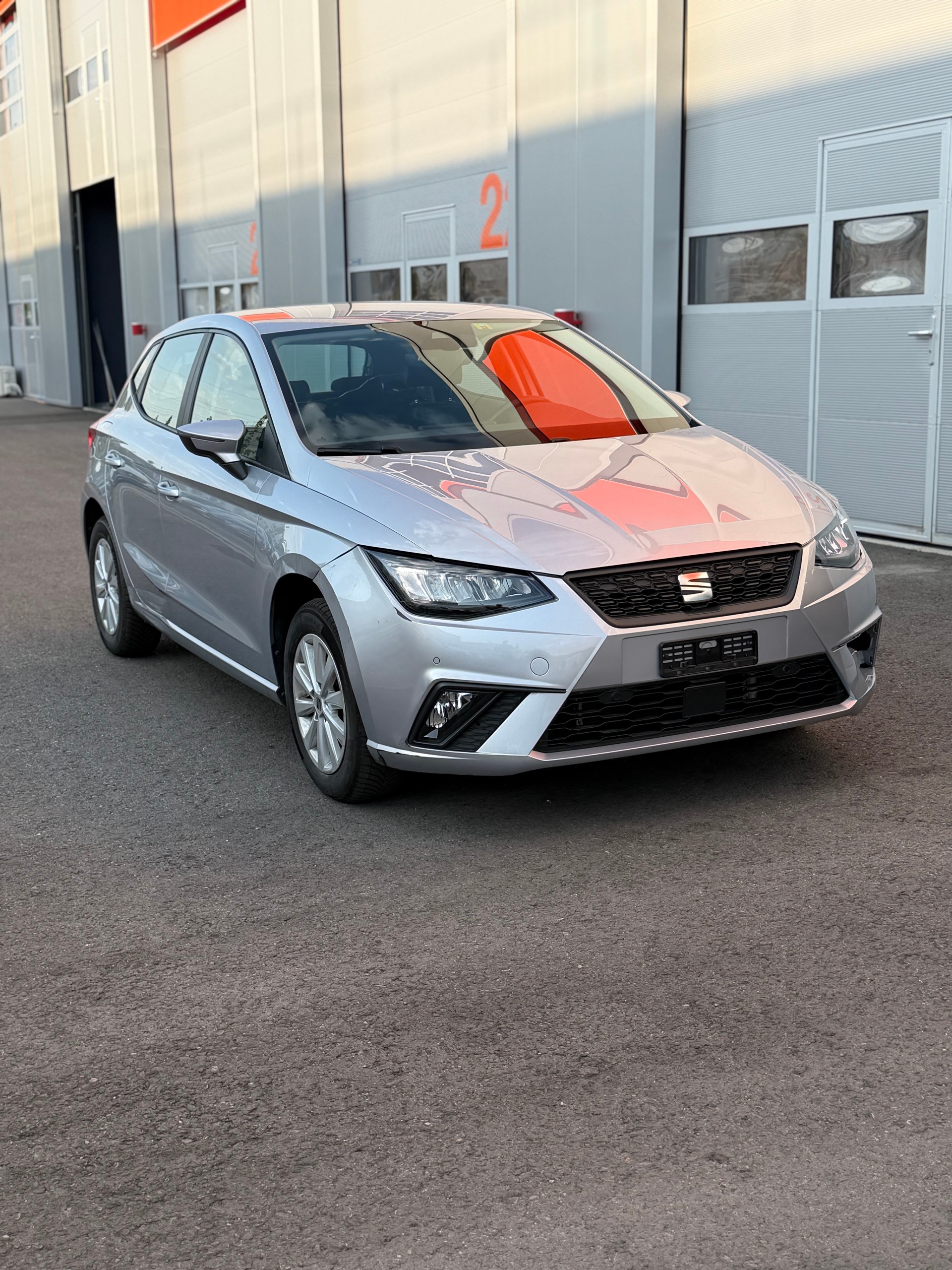 SEAT Ibiza 1.0 EcoTSI Reference-image-1