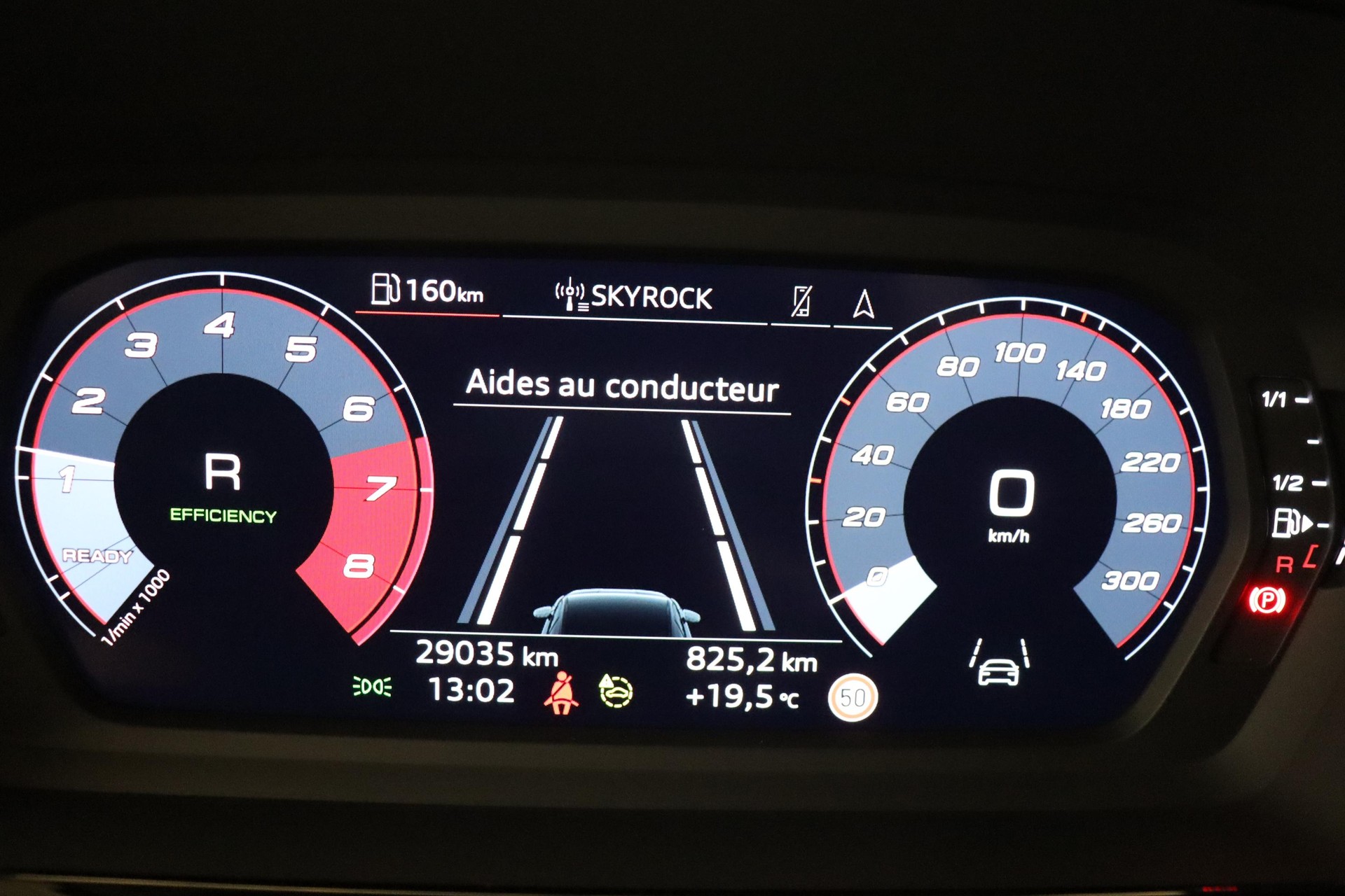 AUDI S3 Sportback 2.0 TFSI quattro S-Tronic-image-18
