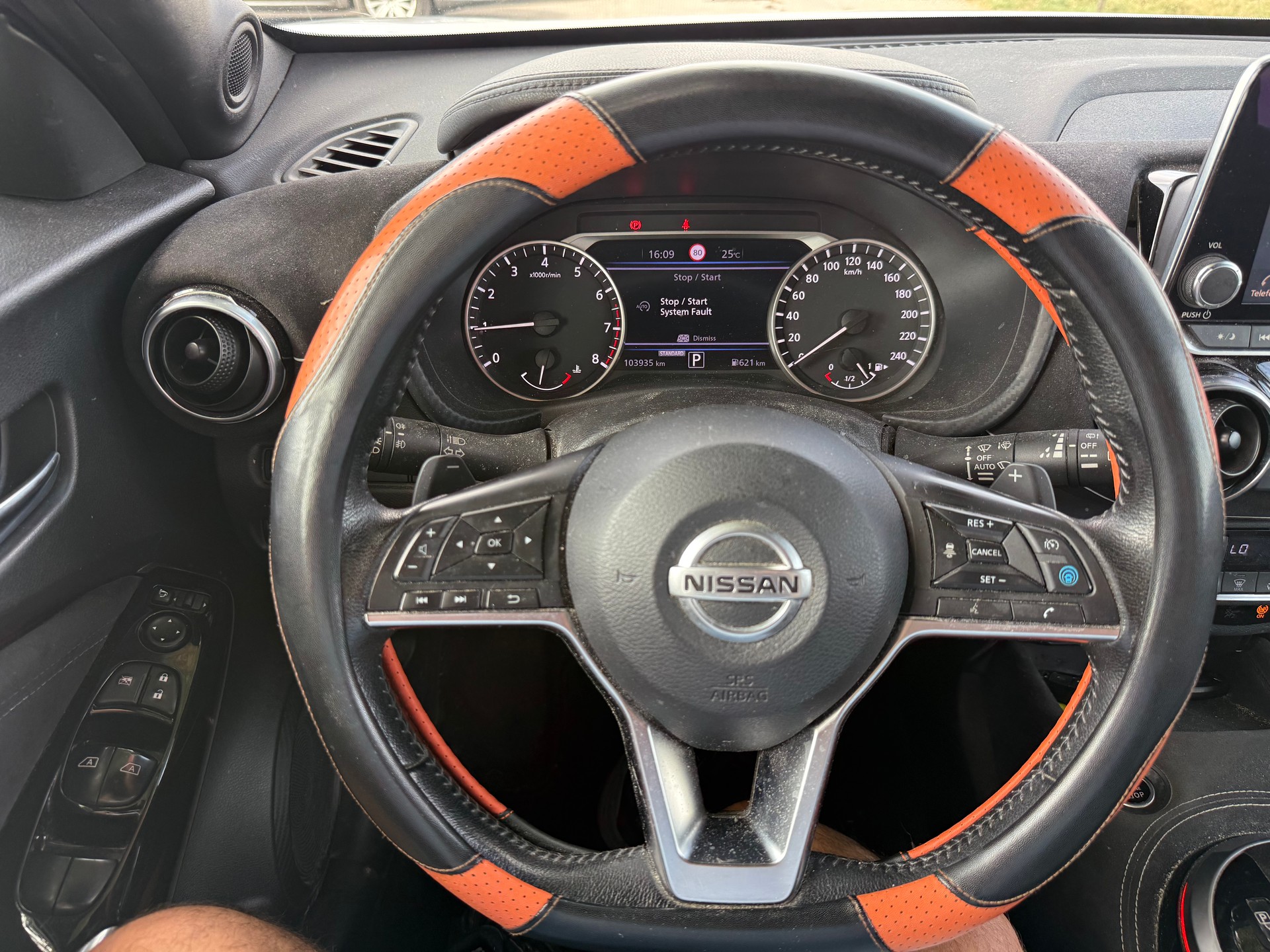 NISSAN Juke 1.0 DIG-T N-Design DCT-image-13