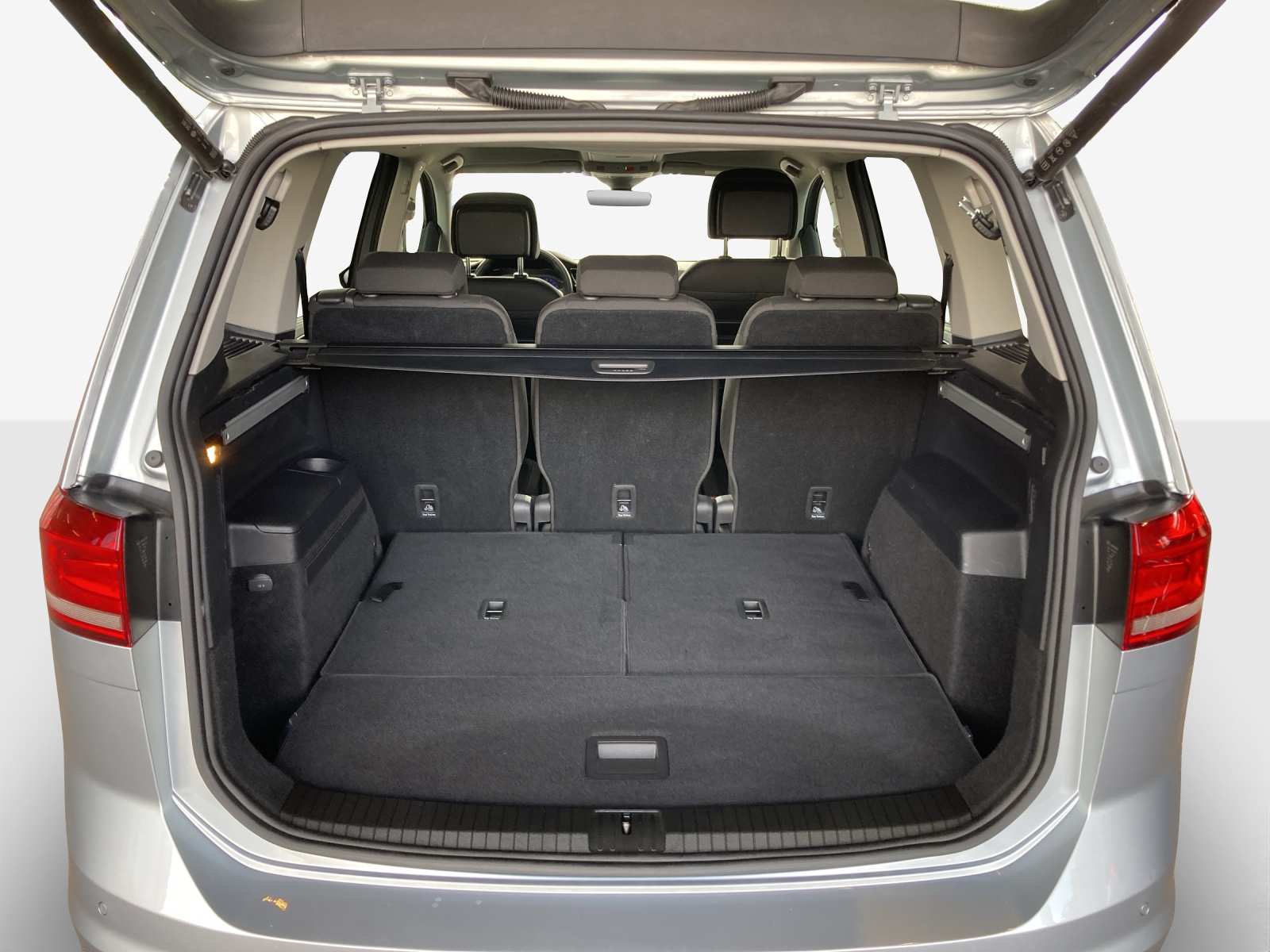 VW Touran 1.5 TSI EVO Highline DSG-image-12