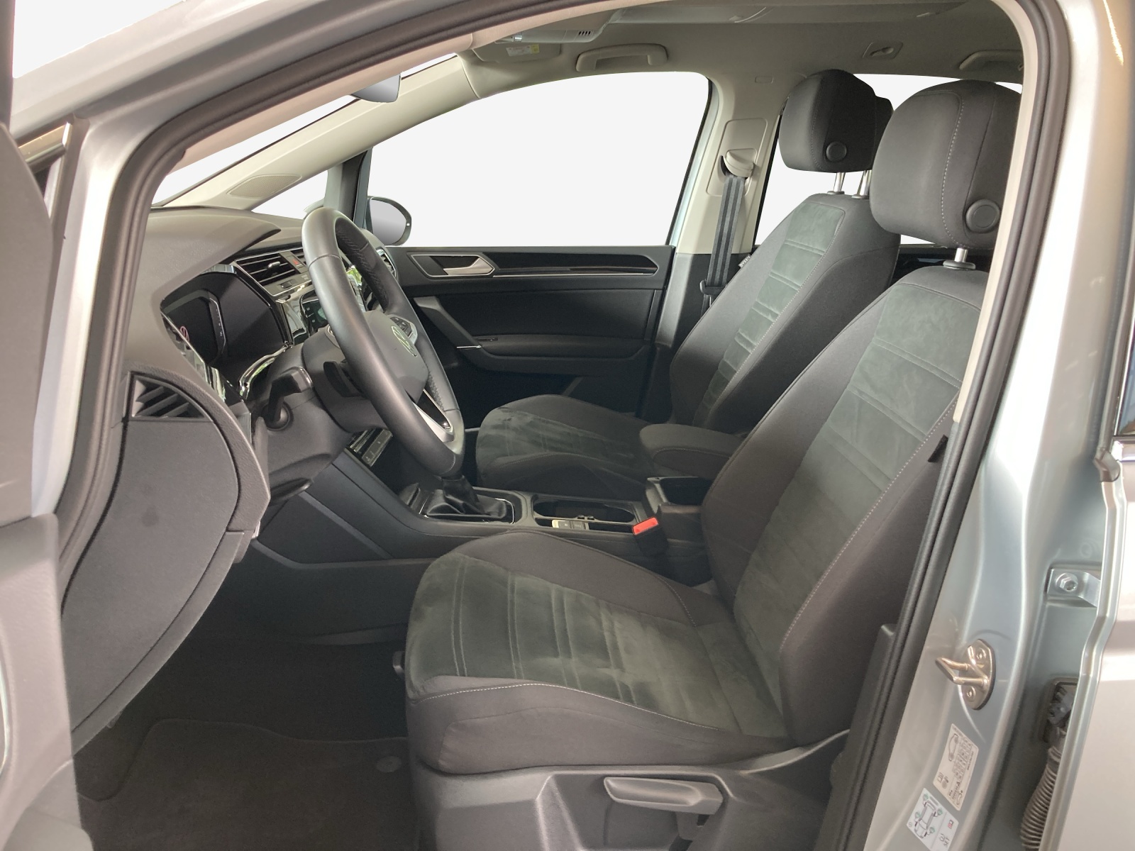 VW Touran 1.5 TSI EVO Highline DSG-image-7