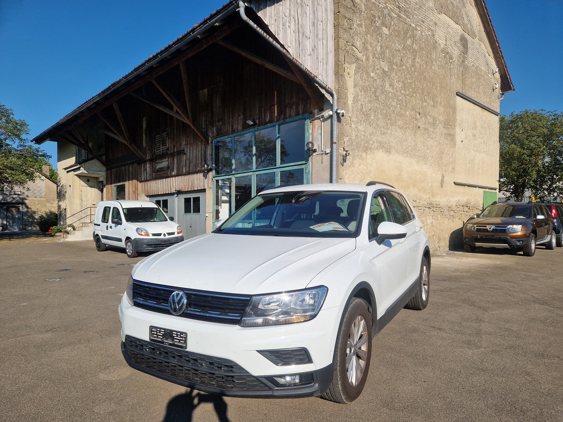 VW Tiguan 2.0TSI Comfortline 4Motion DSG-image-15