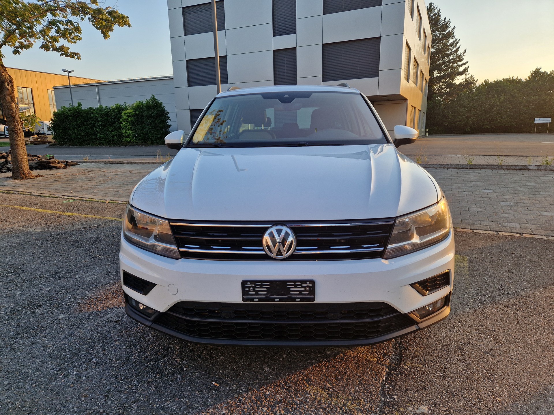 VW Tiguan 2.0TSI Comfortline 4Motion DSG-image-1