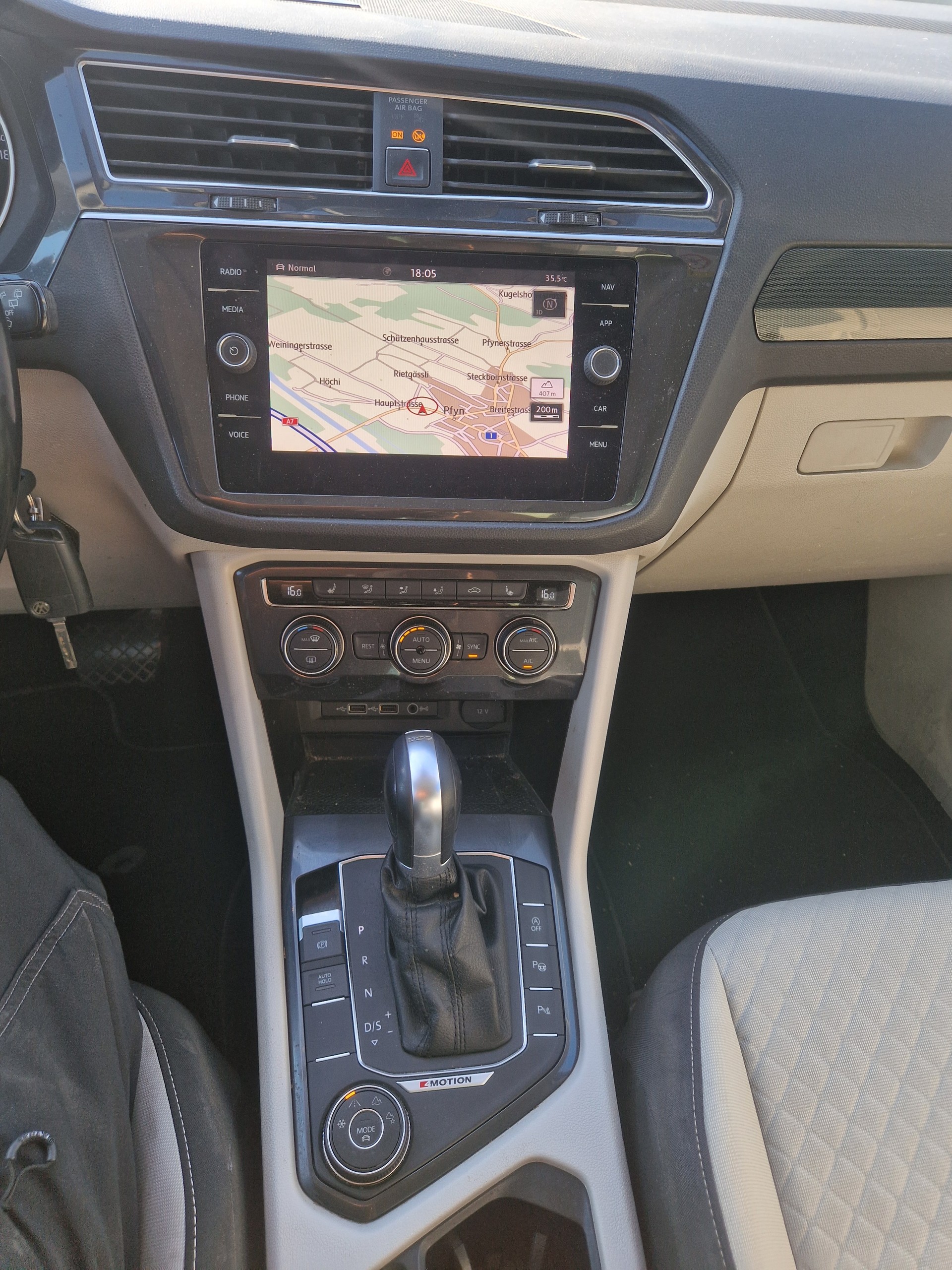 VW Tiguan 2.0TSI Comfortline 4Motion DSG-image-7