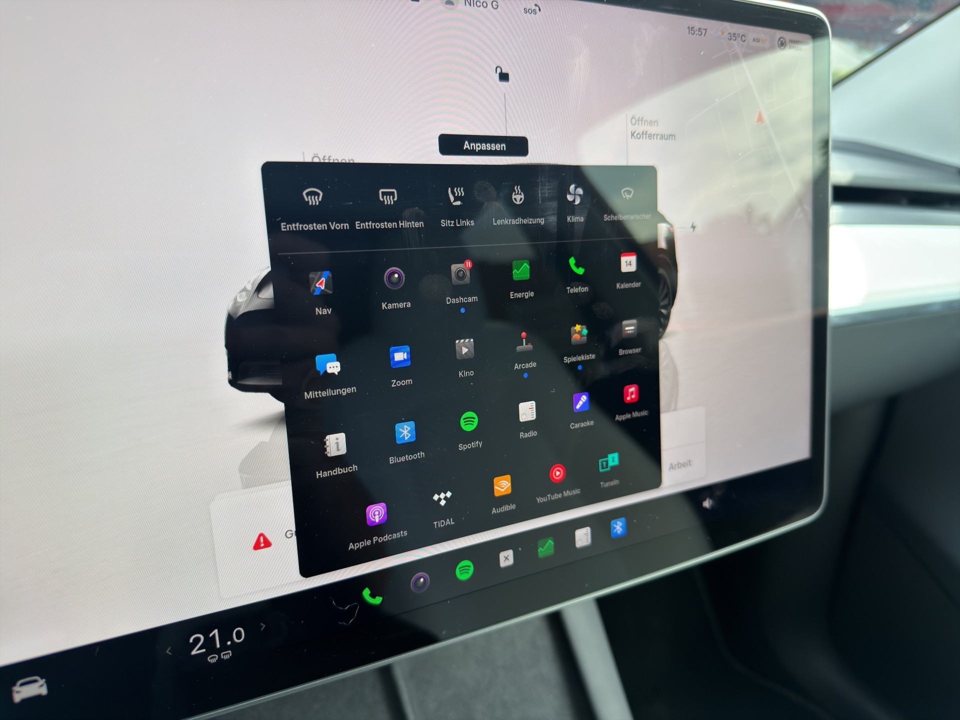 TESLA Model Y Performance D SOC 95.5% Weisses Interieur-image-22