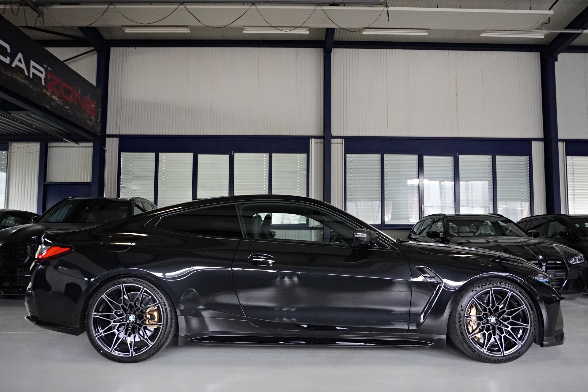 BMW M4 Coupé Competition M xDrive // CARBON PAKET // M CARBON SCHALENSITZE //-image-3