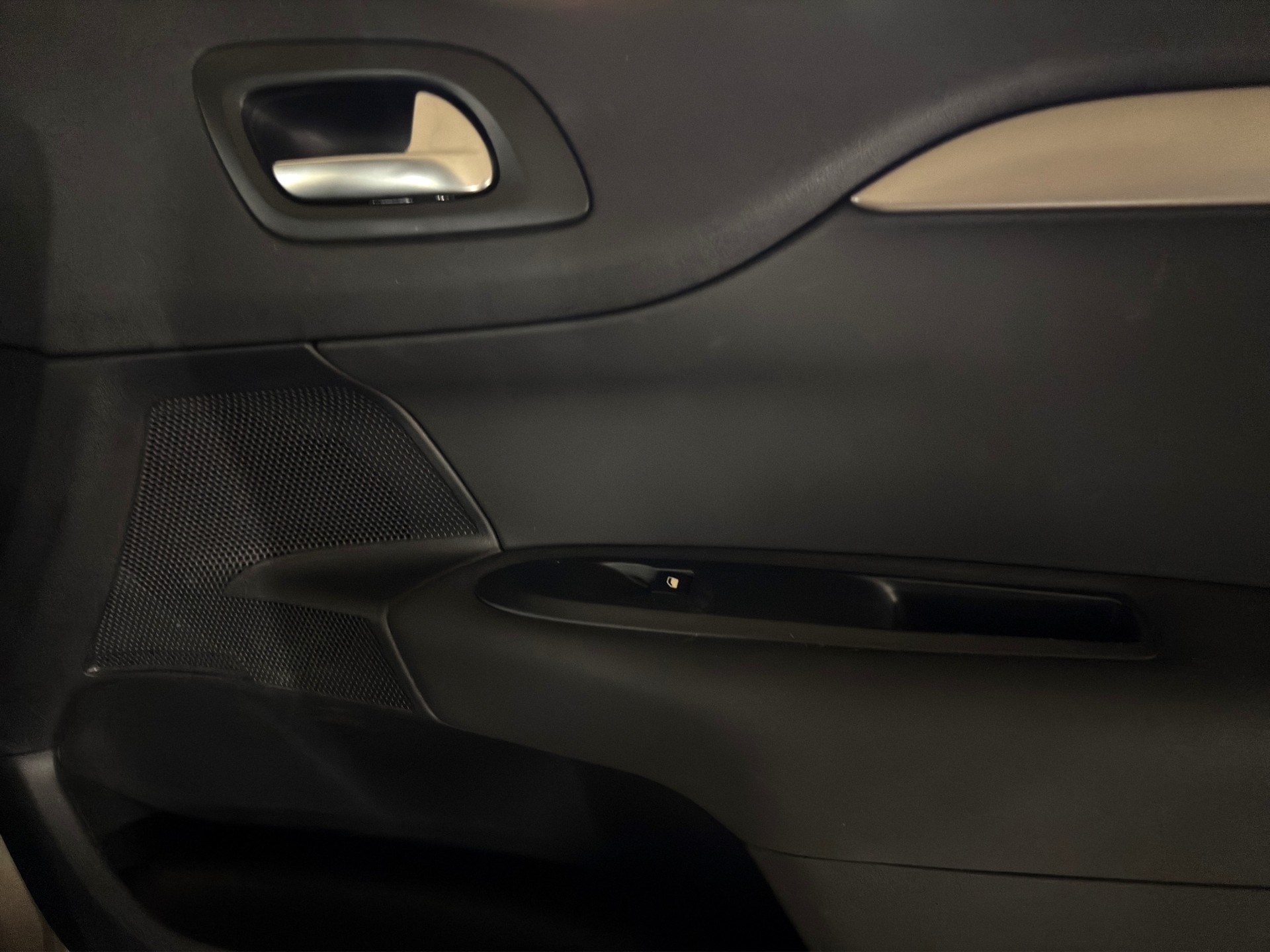 CITROEN C4 1.2 Pure Tech Shine Automatic-image-24