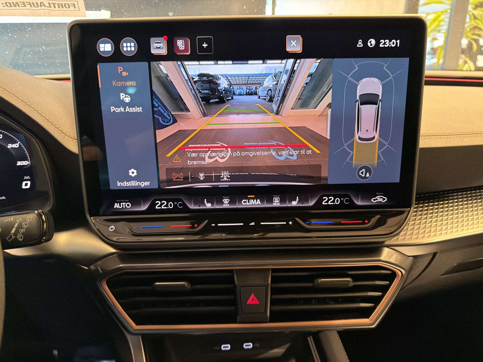 CUPRA LEON ST 2.0 TSi VZ 333PS 4Drive DSG-Automat-image-9