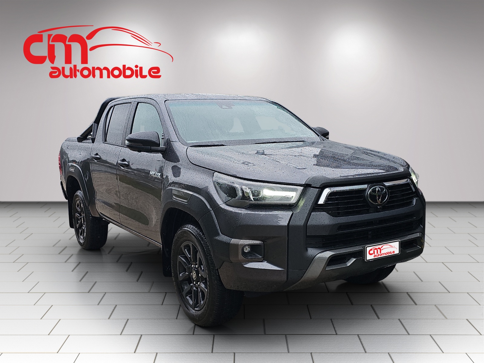 TOYOTA Hilux 2.8D-4D MHEV Invincible Double Cab 4x4 A-showroom-element-3