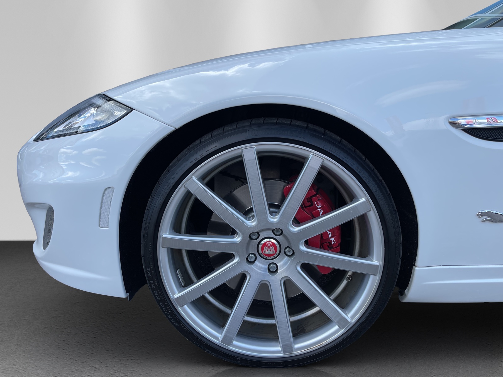 JAGUAR XK 5.0 V8 Portfolio Automatic-image-5