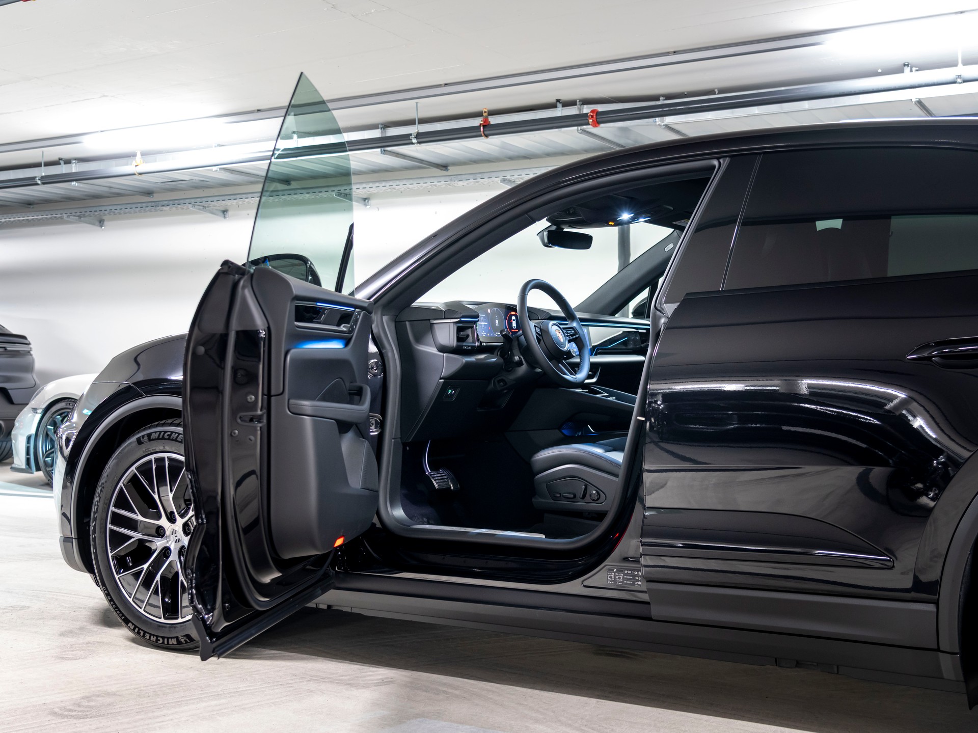 PORSCHE Macan 4 S 100kWh-image-9