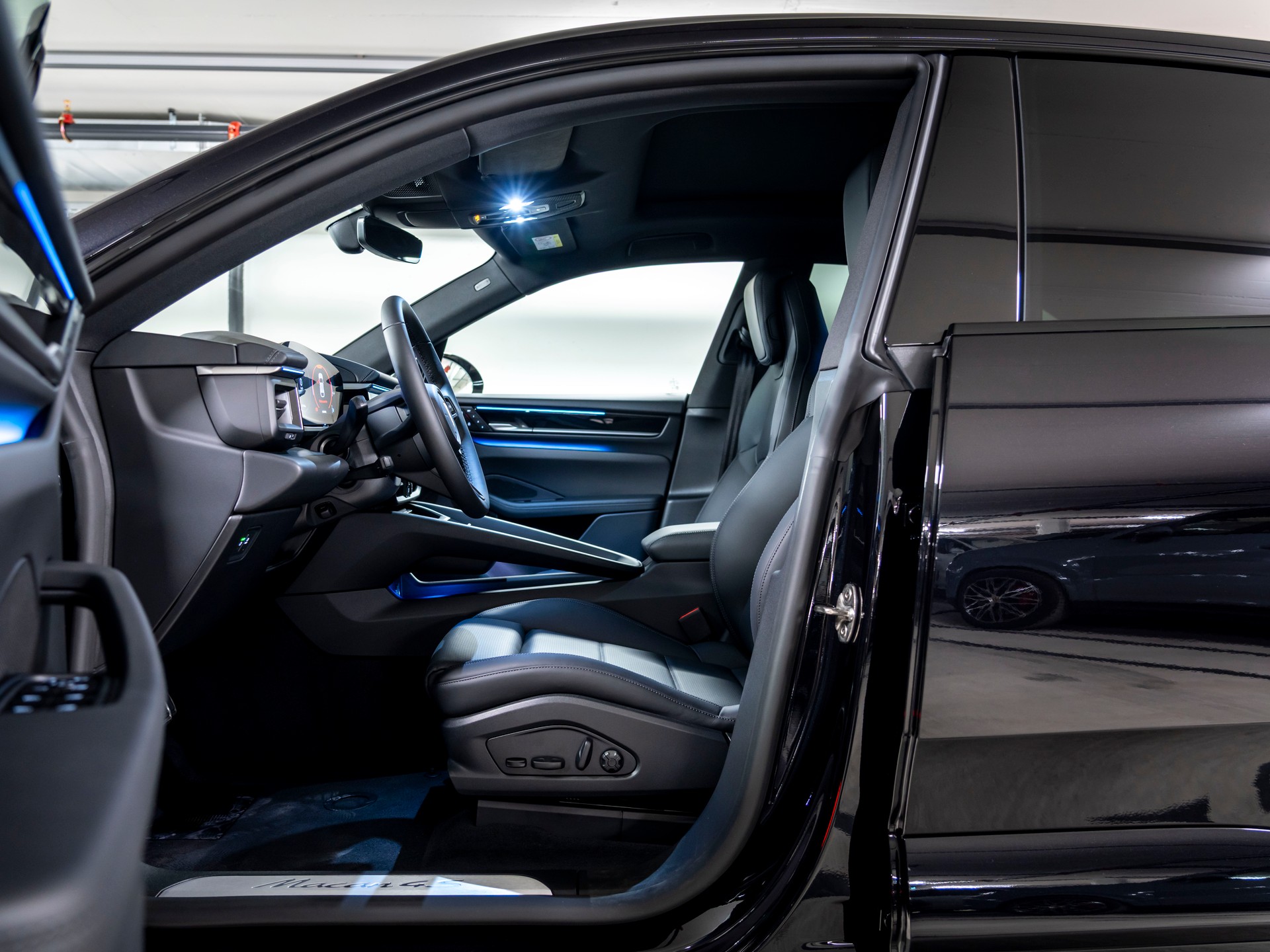 PORSCHE Macan 4 S 100kWh-image-13