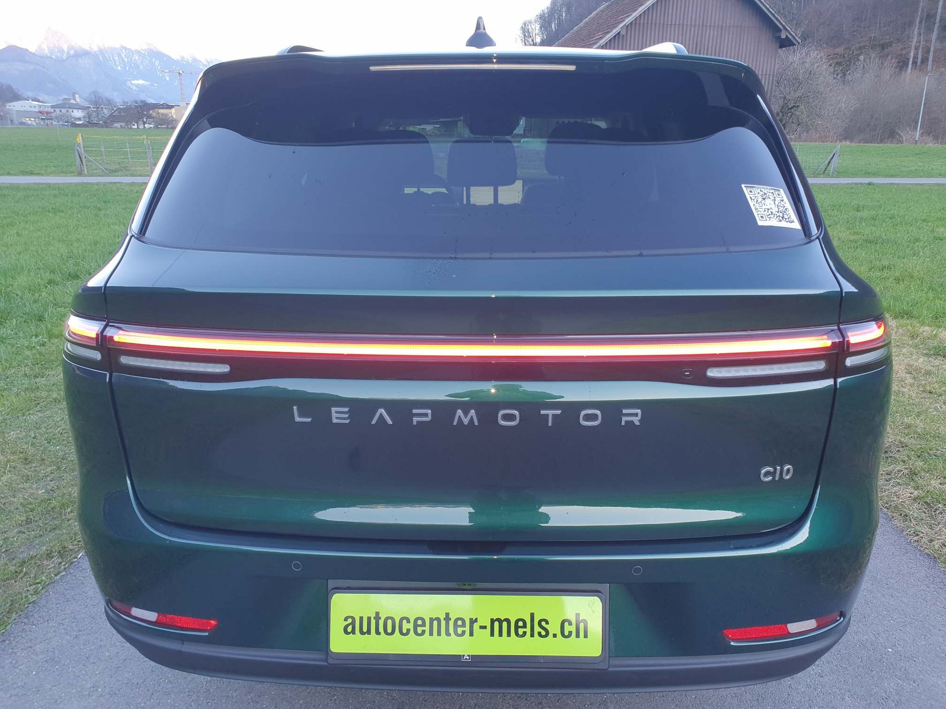 LEAPMOTOR C10 EV AWD-image-5