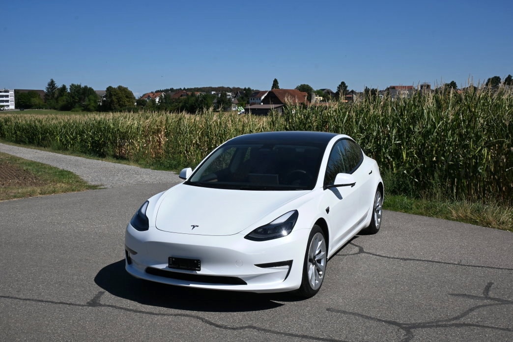 TESLA Model 3 Long Range Dual Motor AWD-image-0
