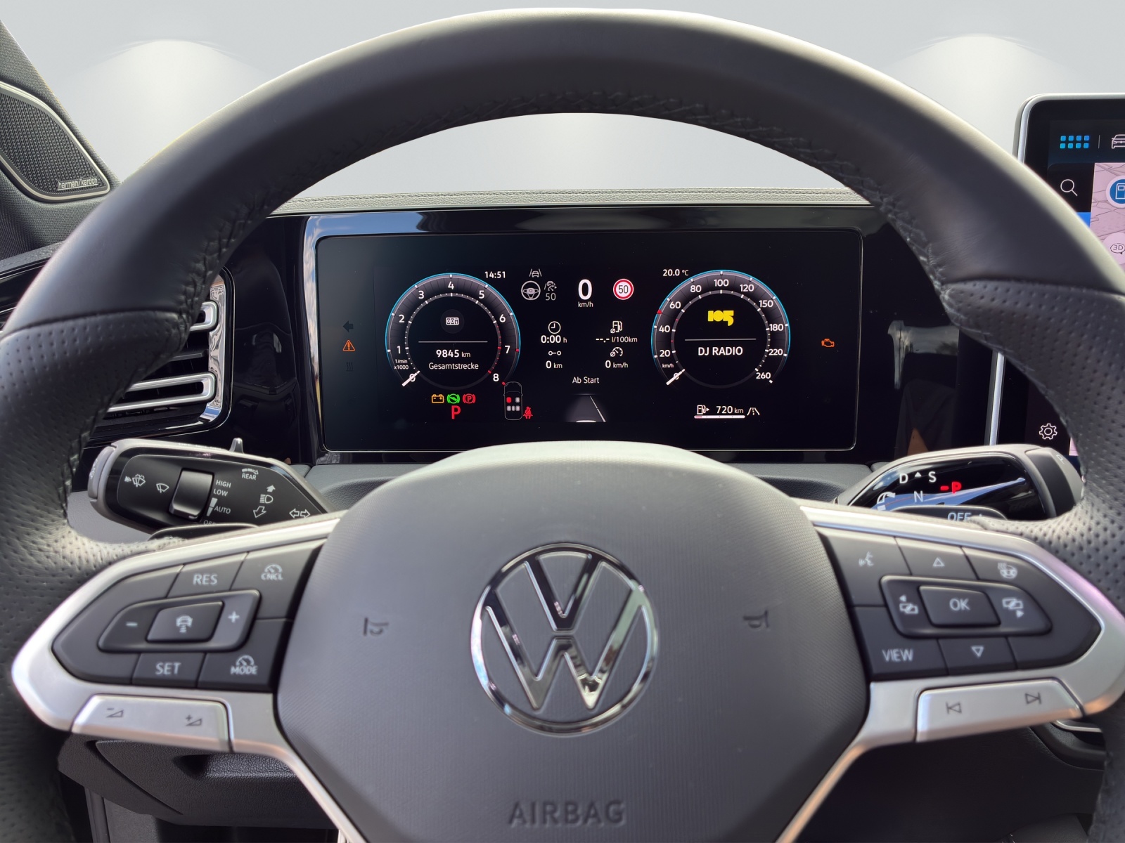 VW Tiguan 2.0 TSI DSG R-Line Plus 4Motion-image-5