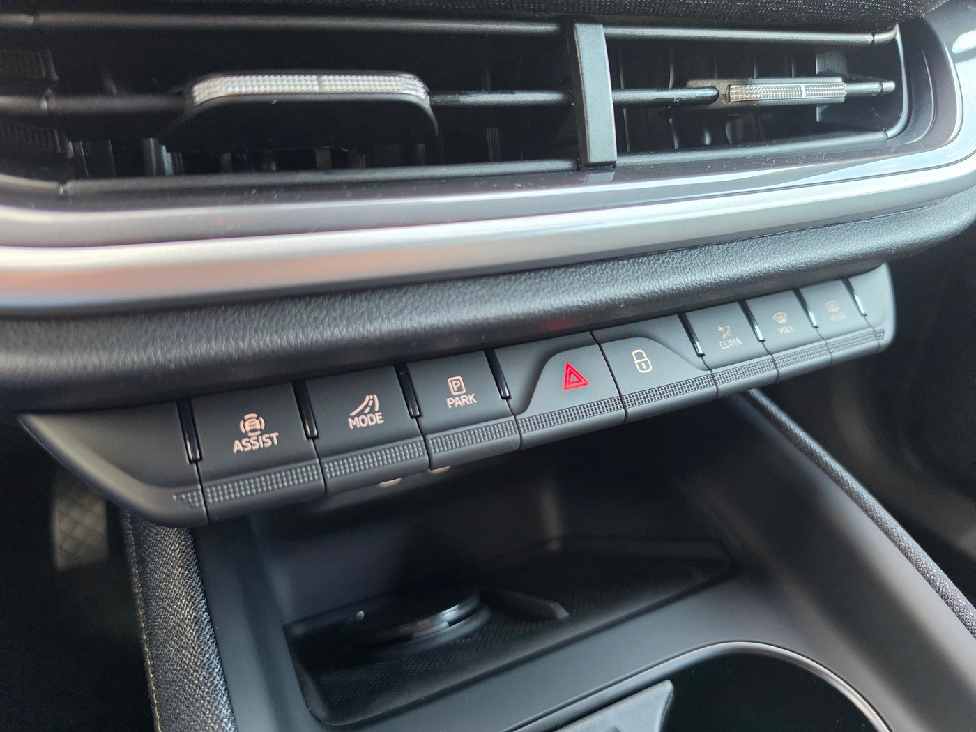 SKODA Elroq 85x Selection 4x4-image-12