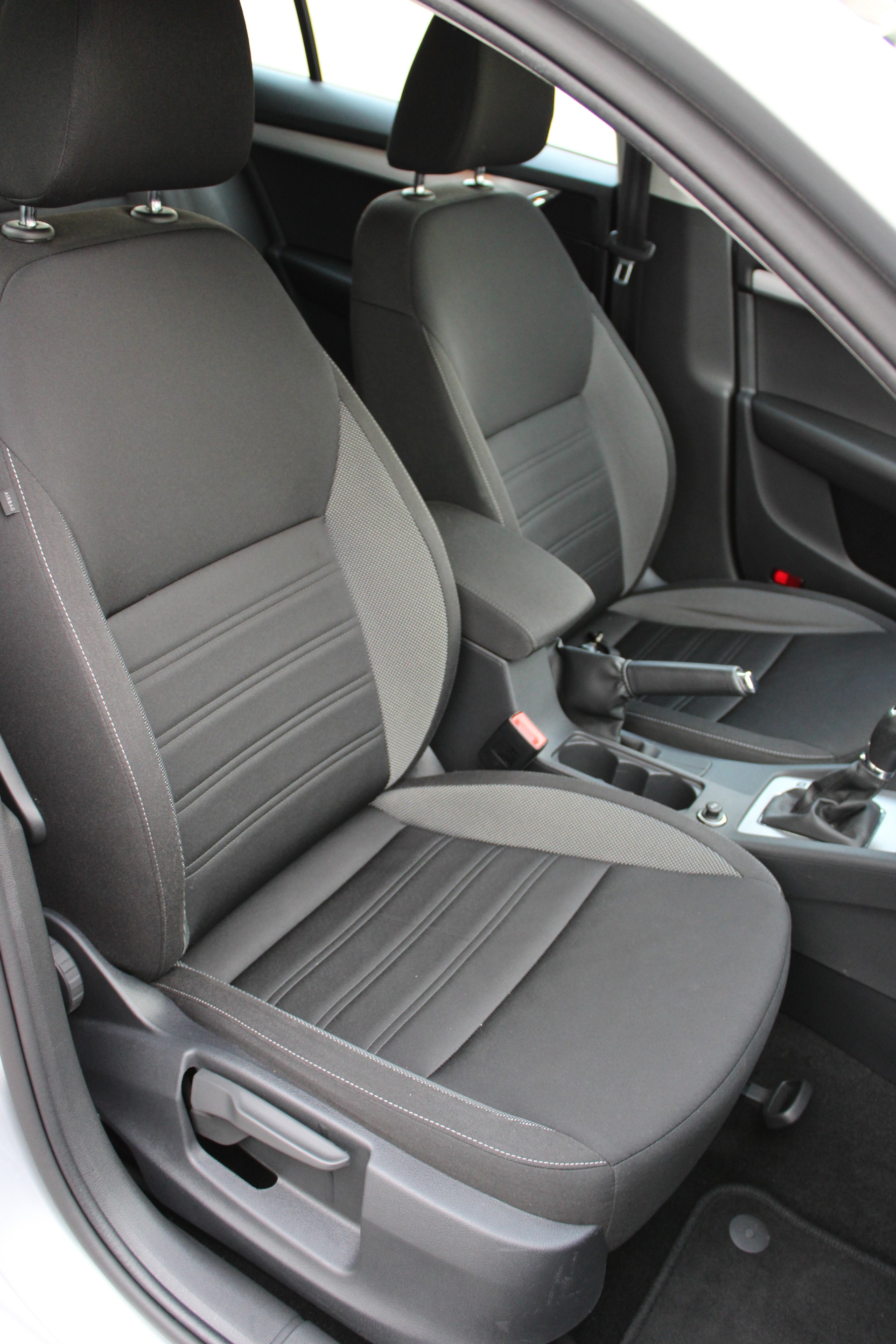 SKODA Octavia Combi 1.5 TSI Ambition DSG-image-11