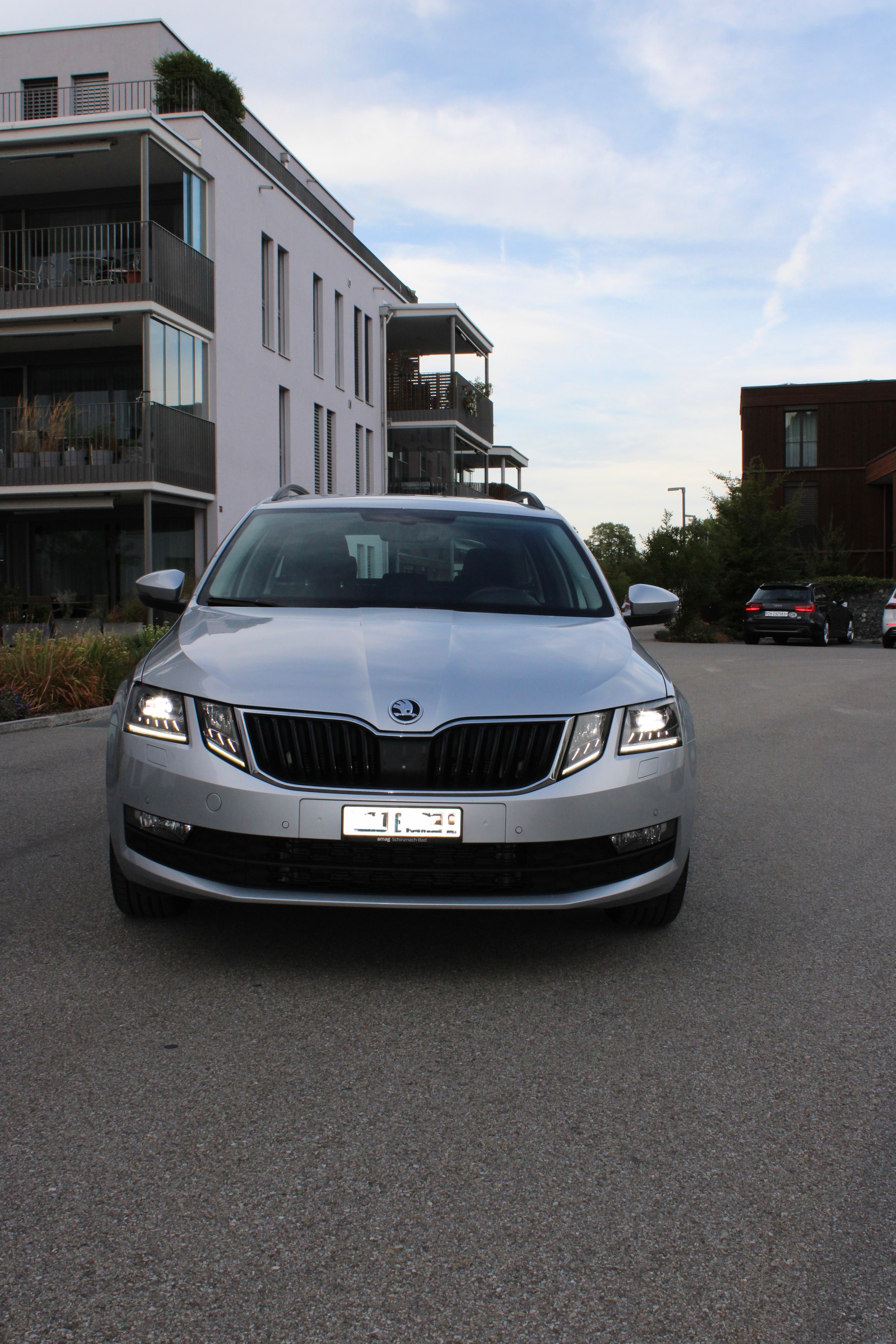 SKODA Octavia Combi 1.5 TSI Ambition DSG-image-6