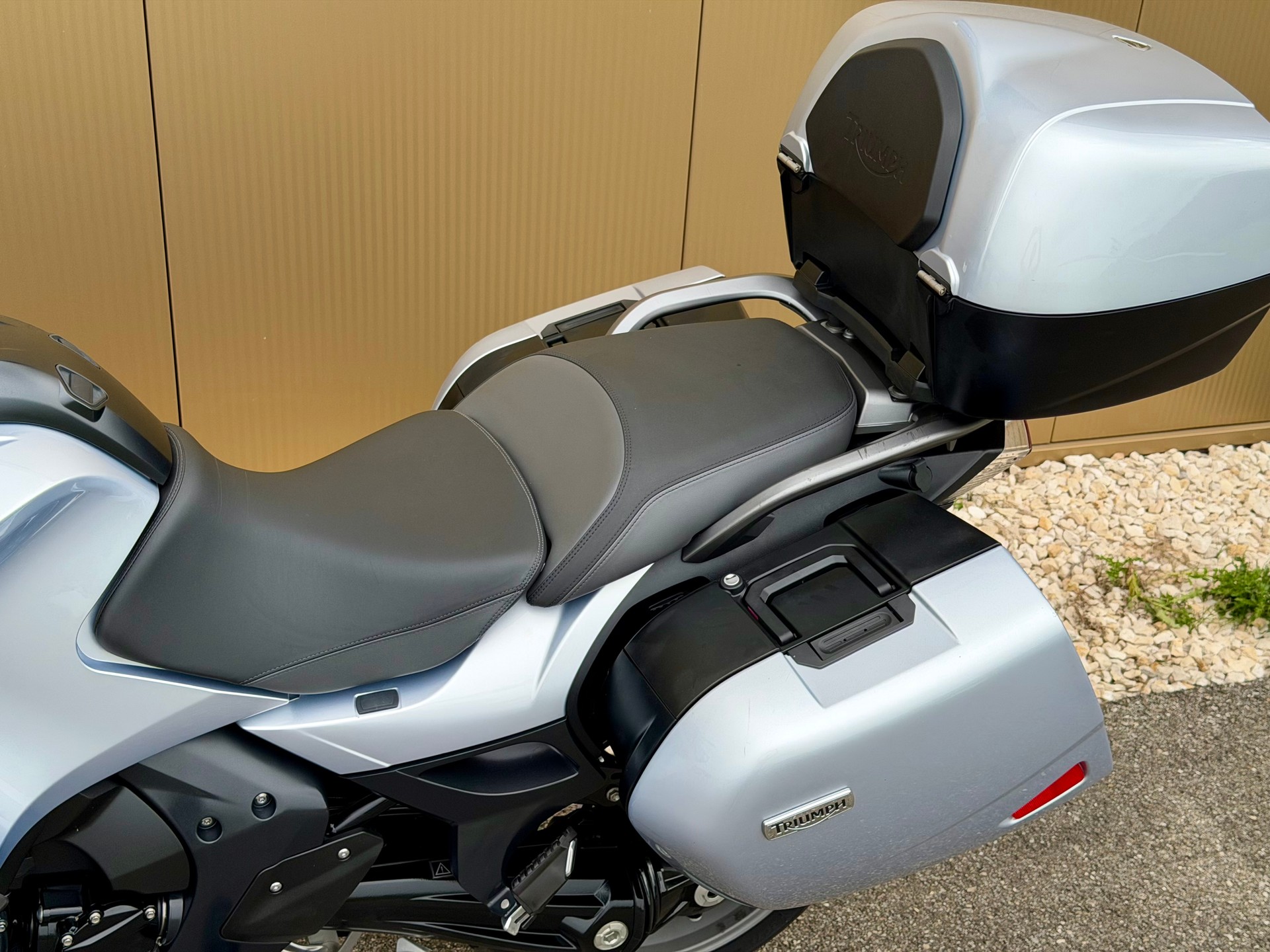 TRIUMPH Trophy 1200 SE ABS-image-14