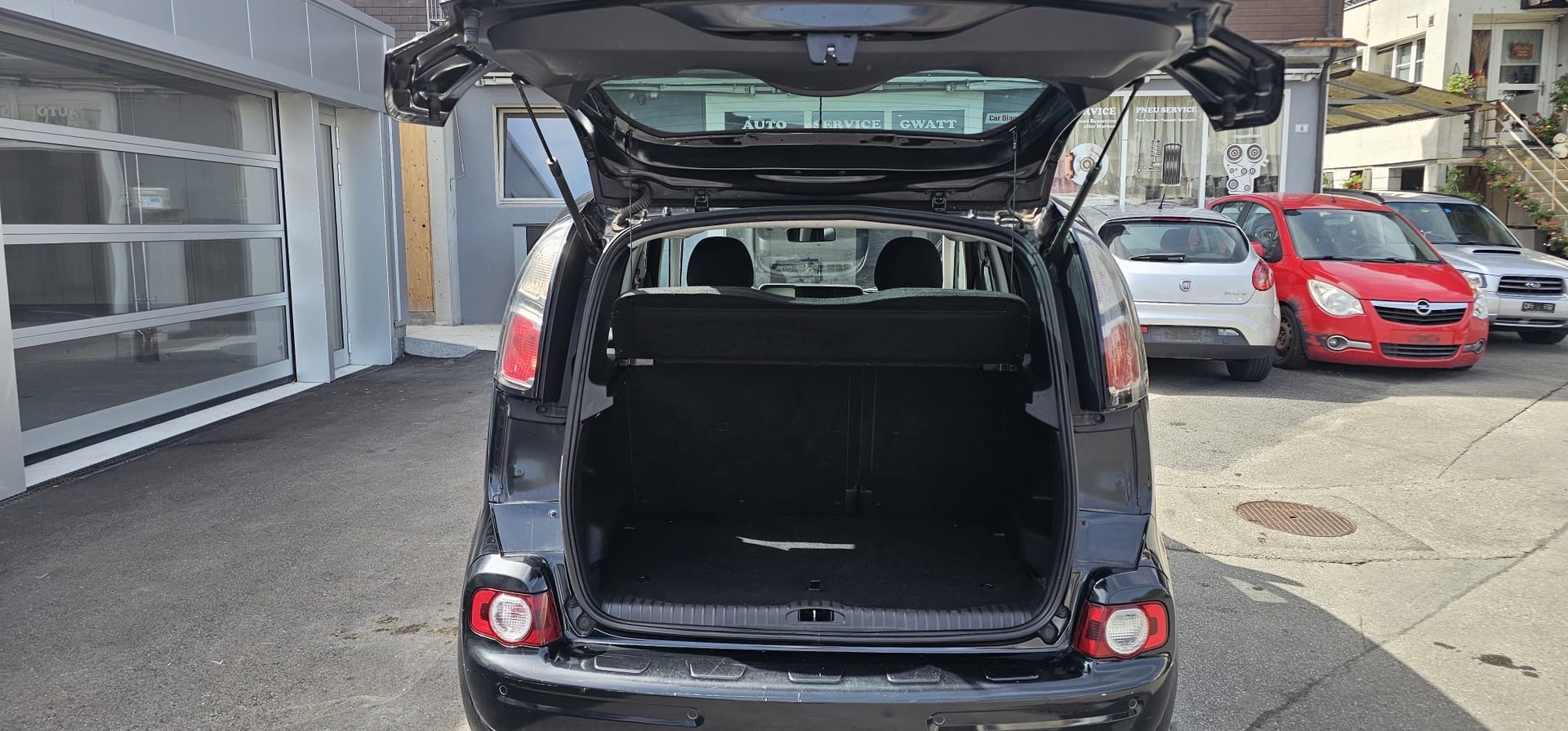 CITROEN C3 Picasso 1.2 Pure Tech Sélection-image-8