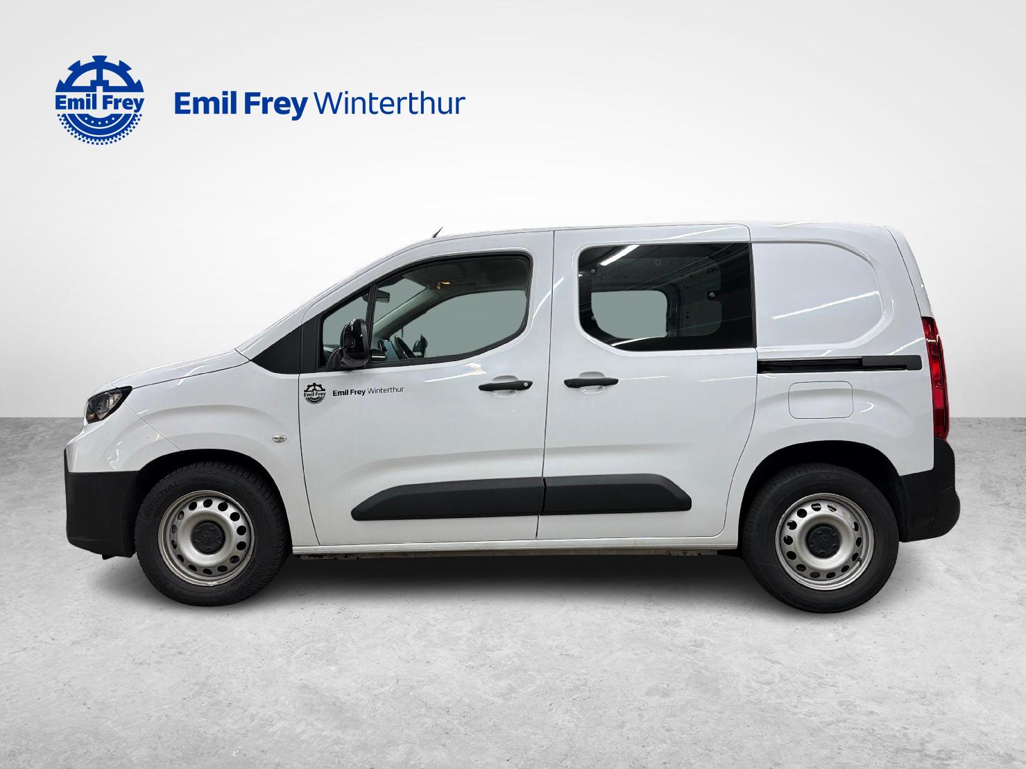 TOYOTA PROACE CITY Van L1 52KWh Active-image-1