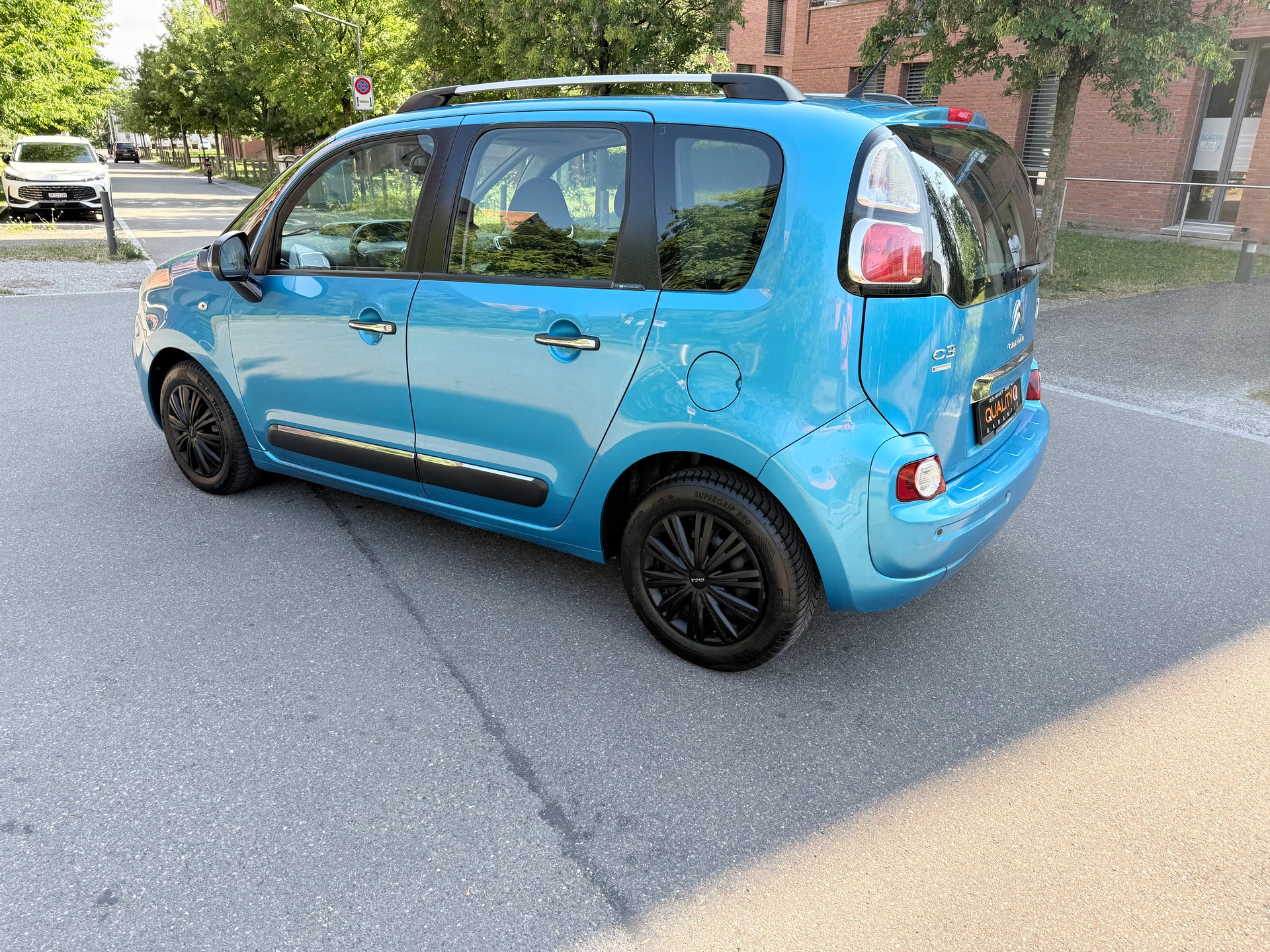 CITROEN C3 Picasso 1.4i 16V Exclusive-image-11