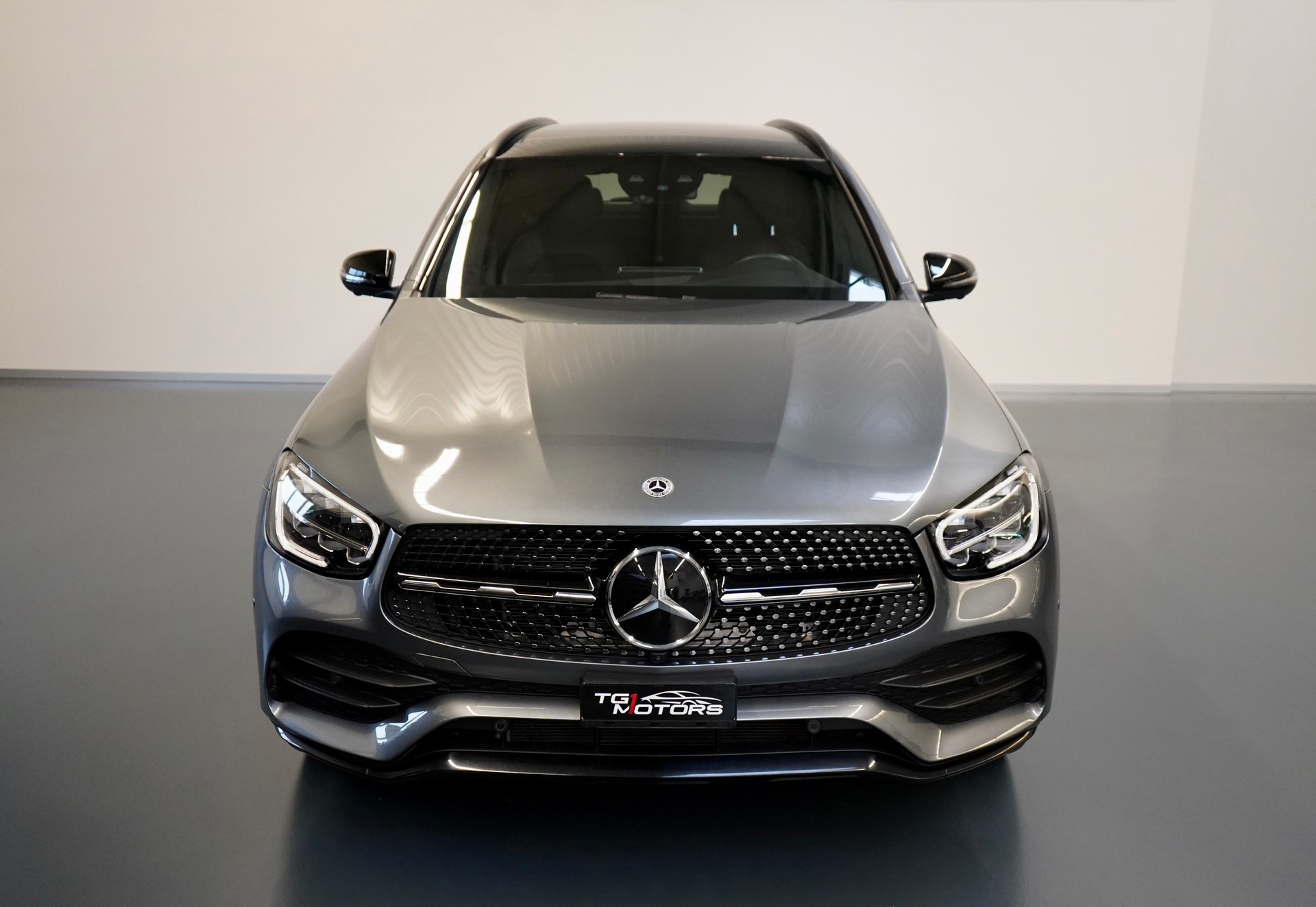 MERCEDES-BENZ GLC 220 d AMG Line Plus 4Matic 9G-Tronic-image-1