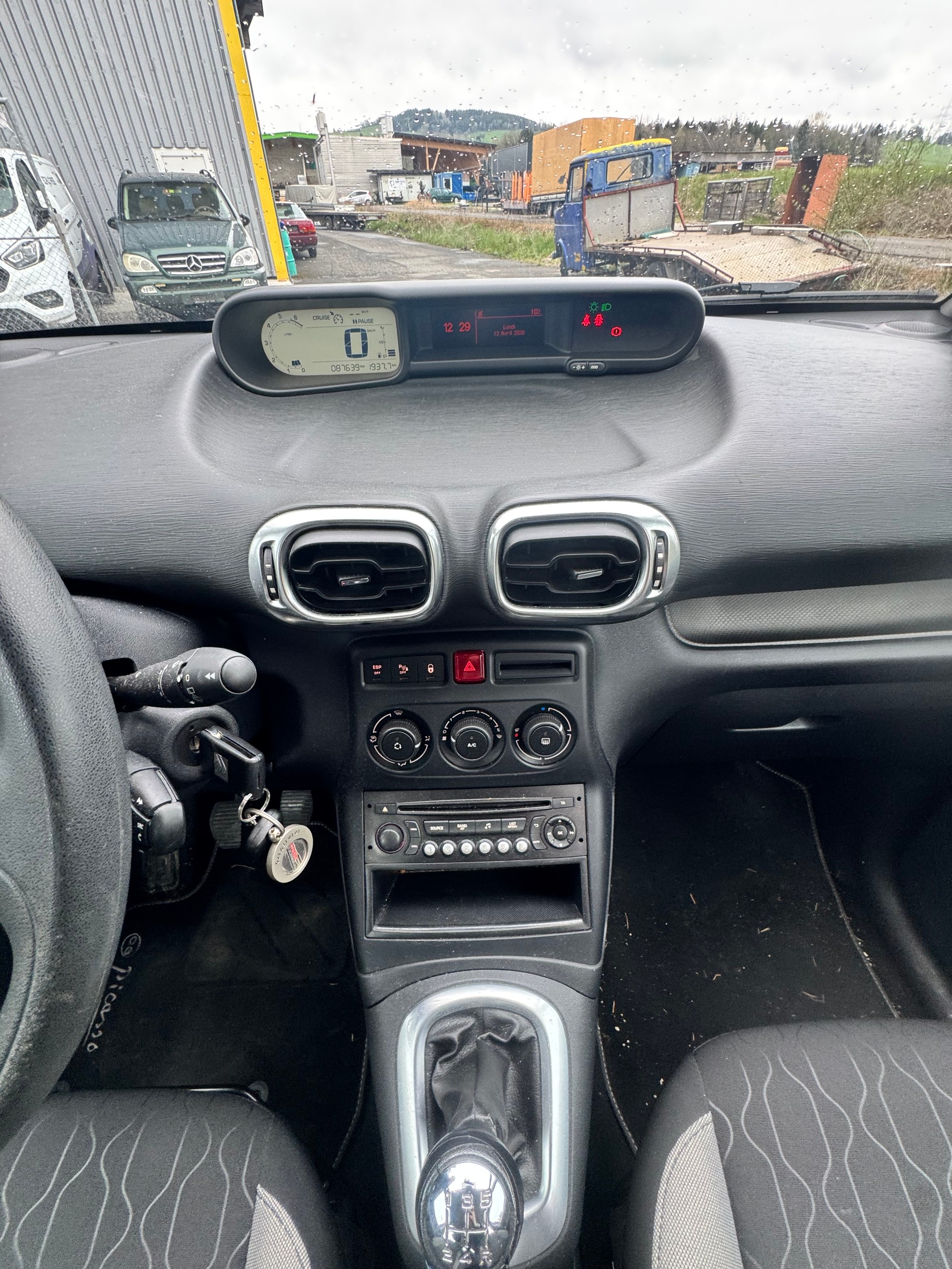 CITROEN C3 Picasso 1.6i 16V Séduction-image-6