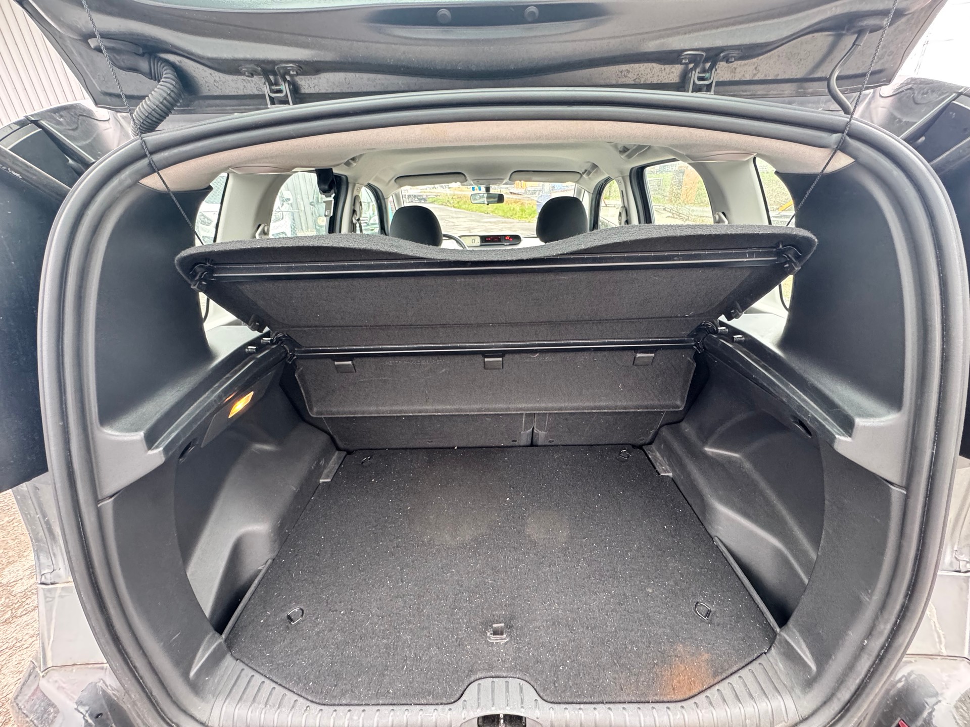 CITROEN C3 Picasso 1.6i 16V Séduction-image-12