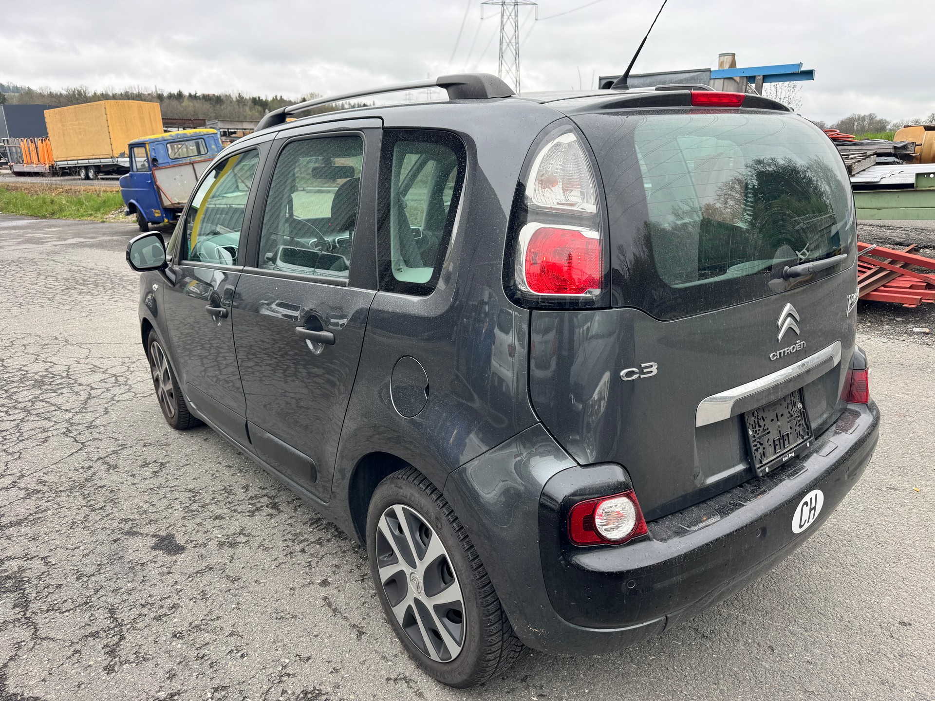 CITROEN C3 Picasso 1.6i 16V Séduction-image-3