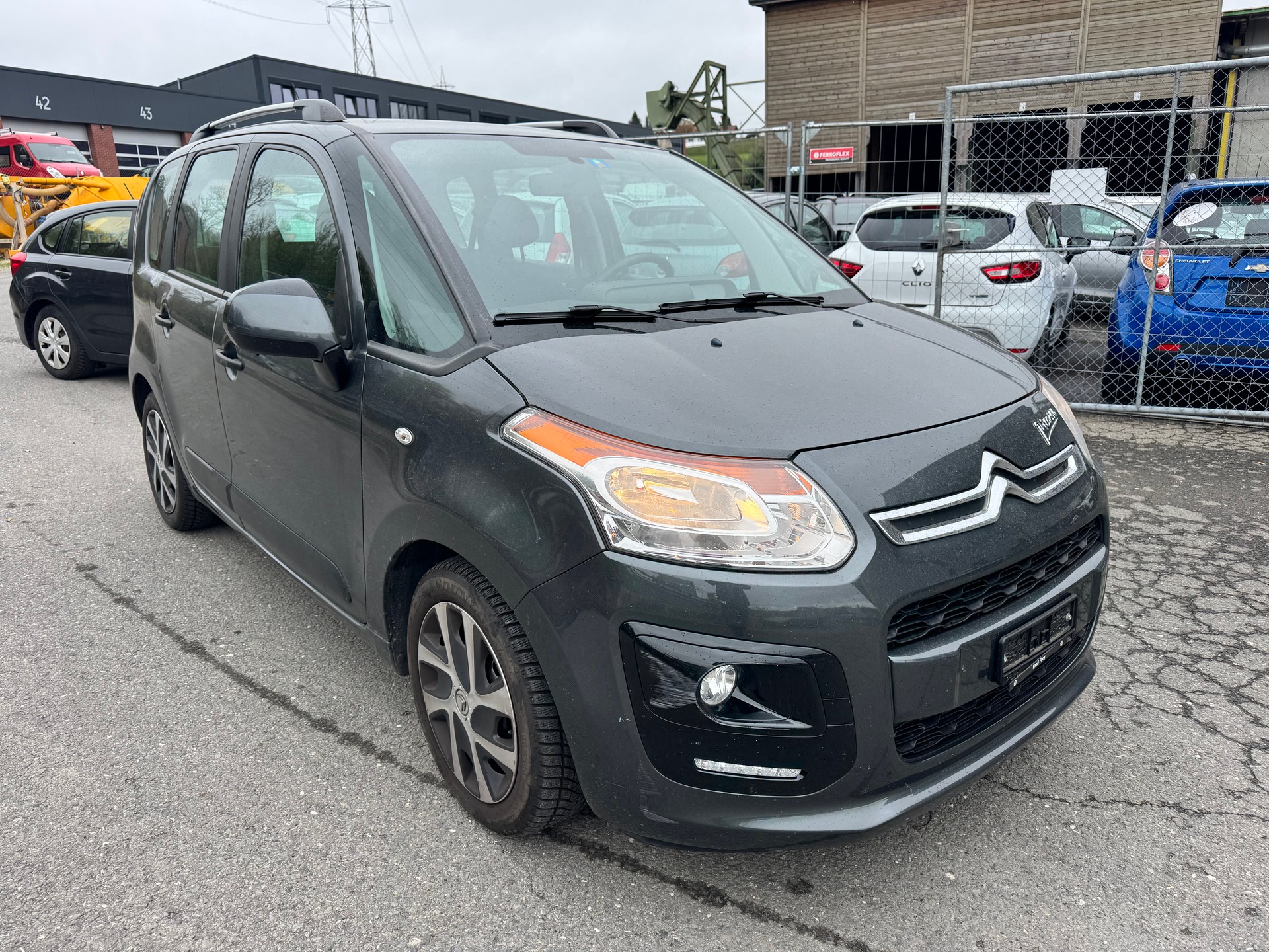CITROEN C3 Picasso 1.6i 16V Séduction-image-0
