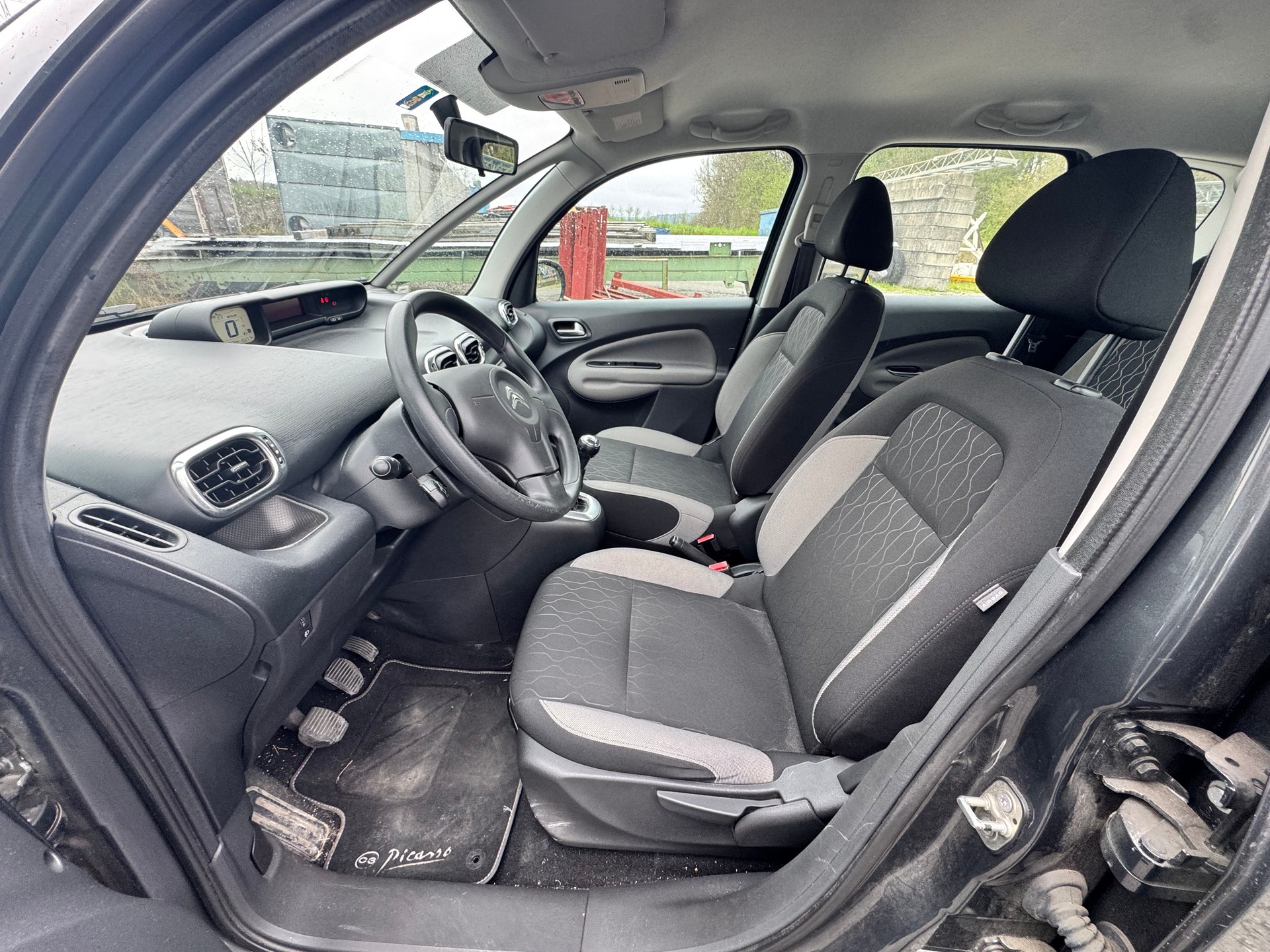 CITROEN C3 Picasso 1.6i 16V Séduction-image-8