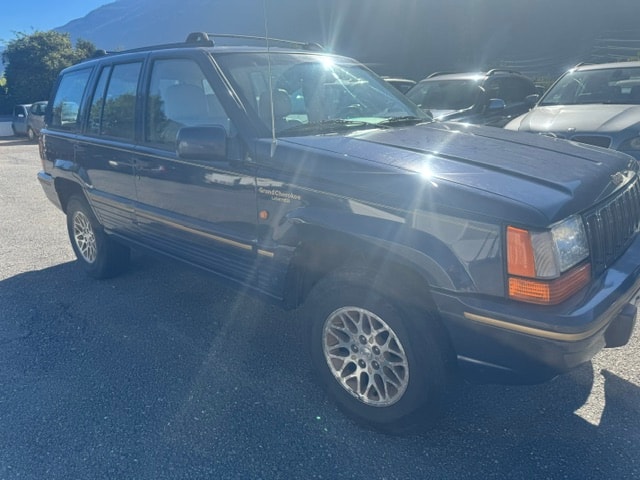 JEEP Grand Cherokee 5.2 Limited Automatic-image-11