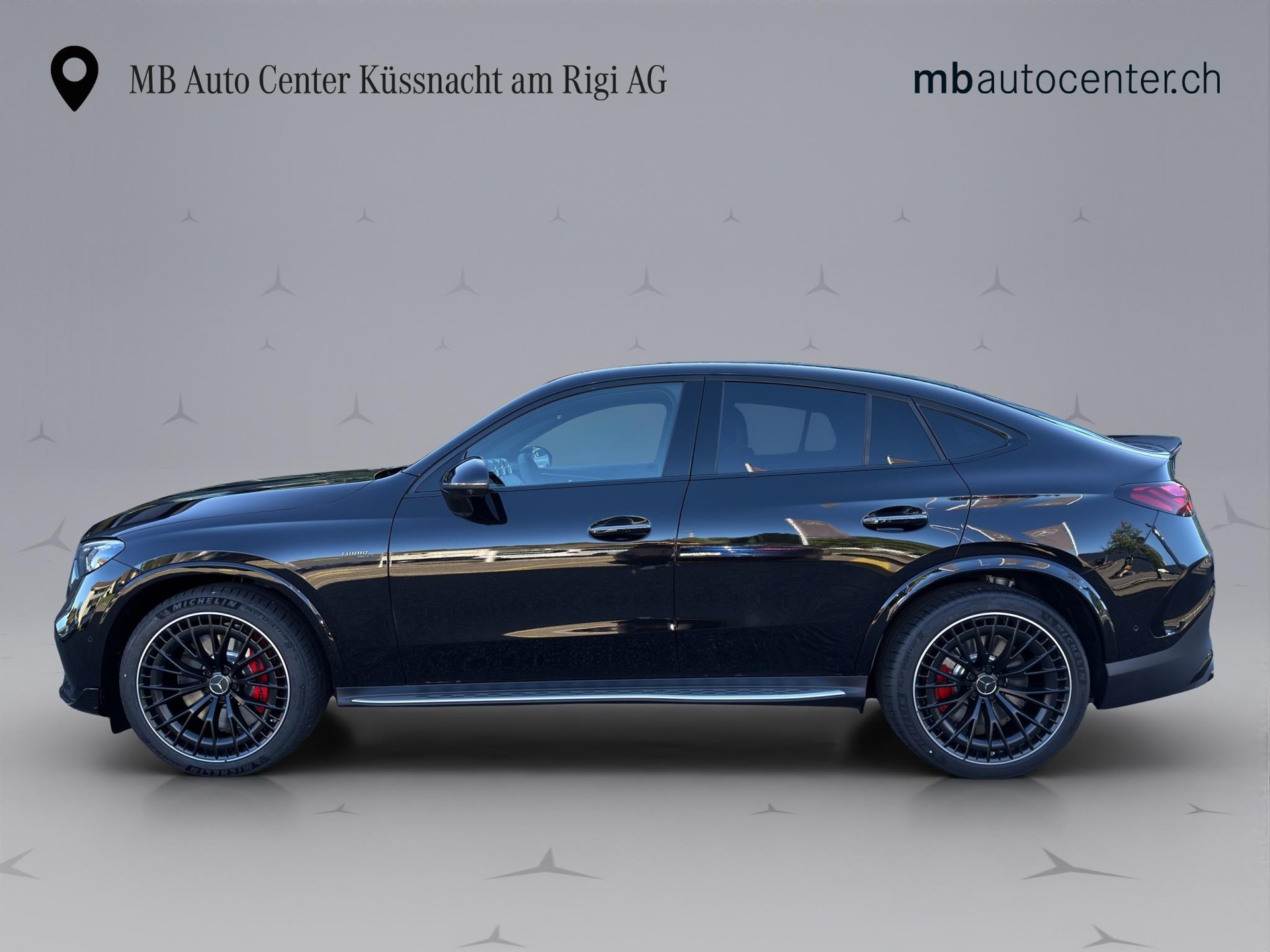 MERCEDES-BENZ 53 AMG 4matic+ Coupé-image-2