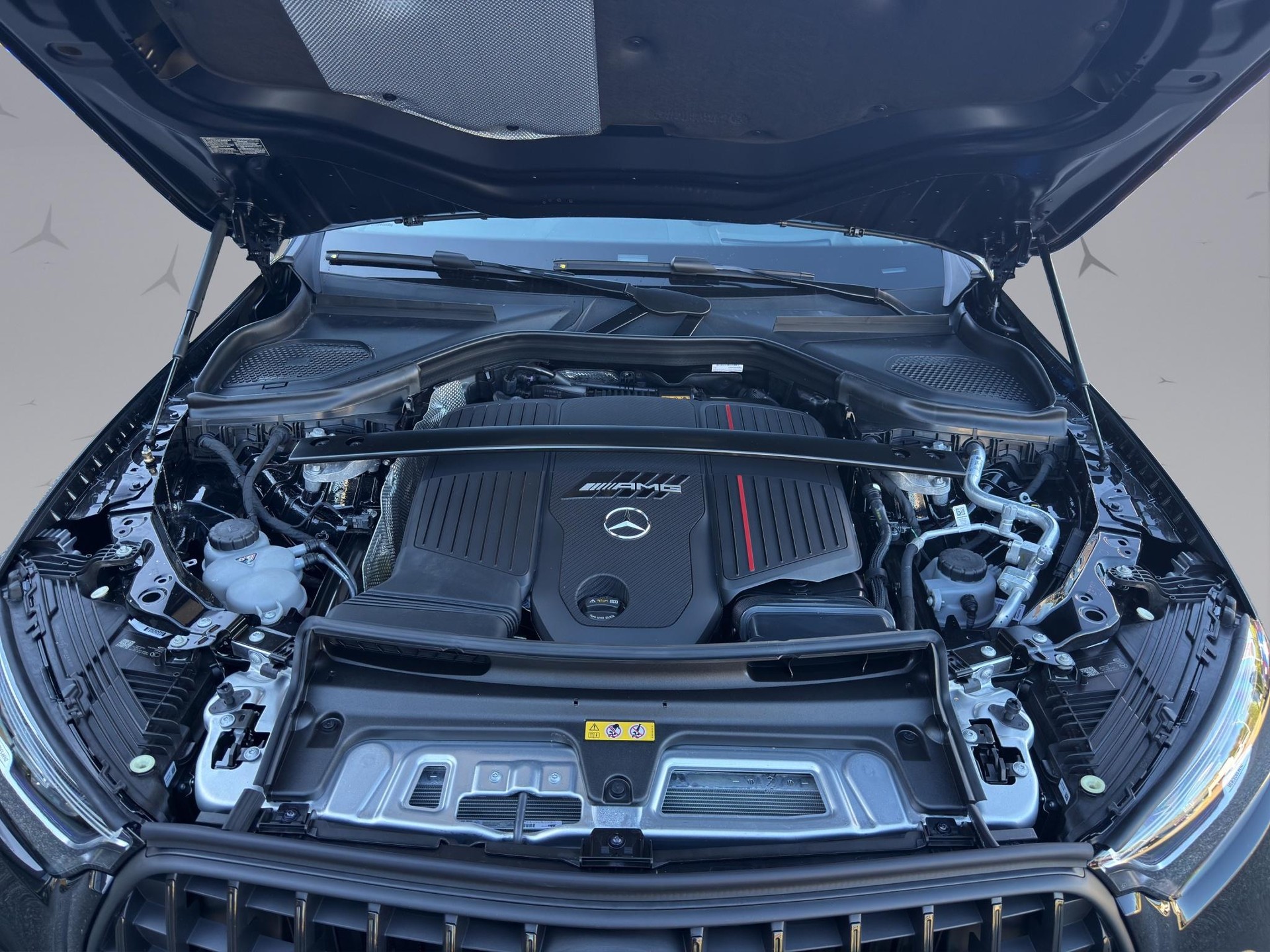 MERCEDES-BENZ 53 AMG 4matic+ Coupé-image-18