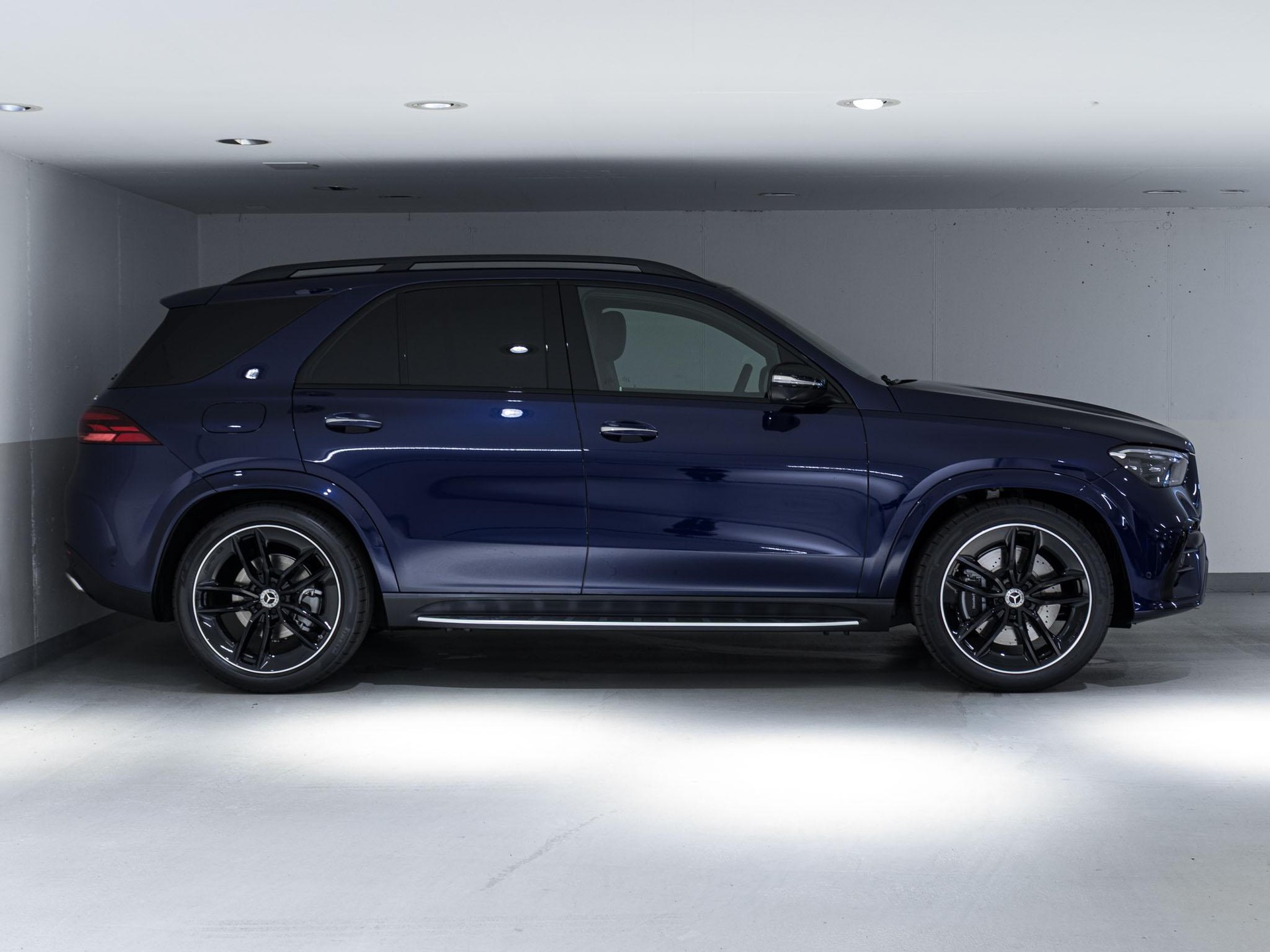 MERCEDES-BENZ GLE 450 d 4MATIC-image-1