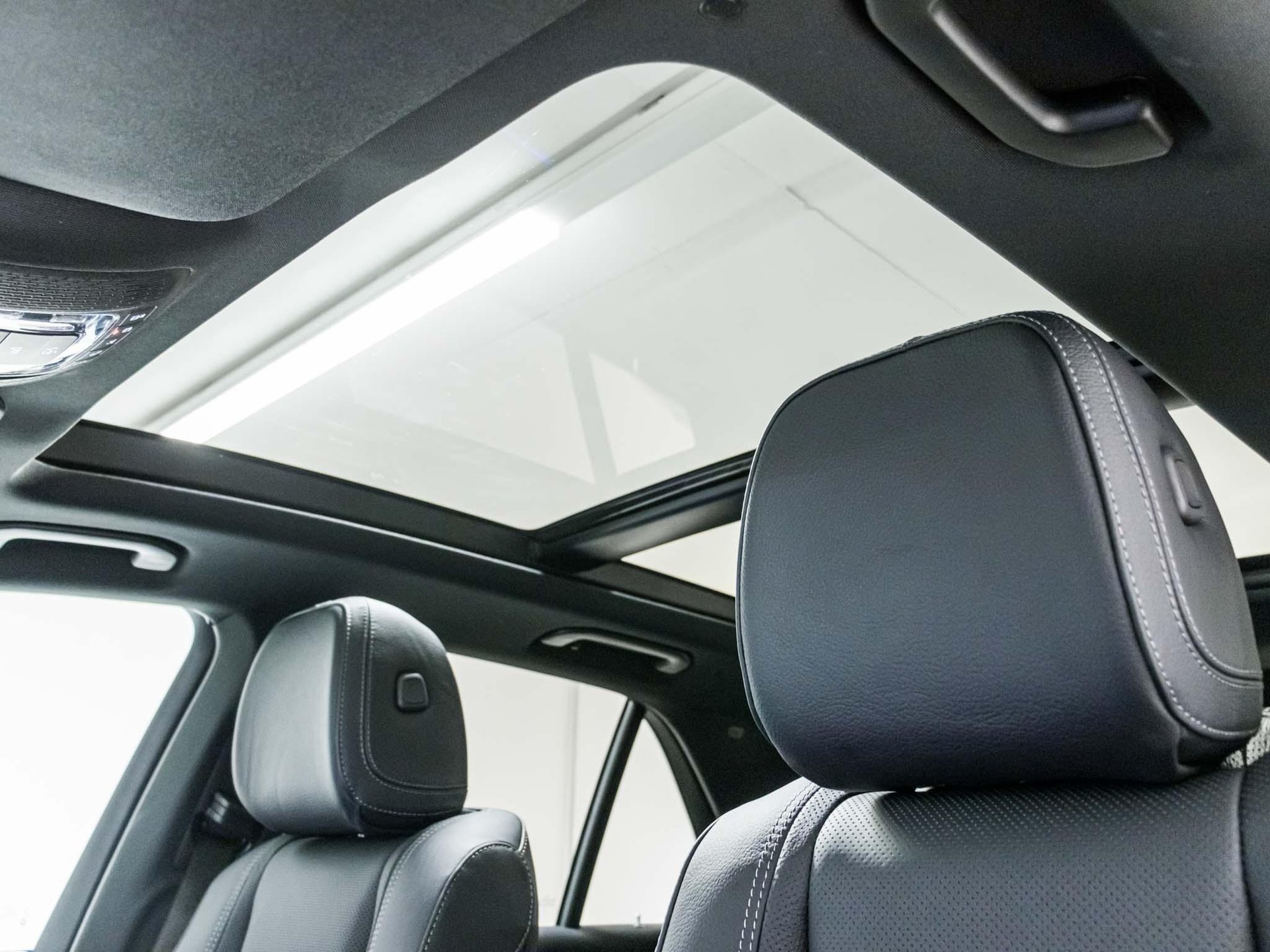 MERCEDES-BENZ GLE 450 d 4MATIC-image-8