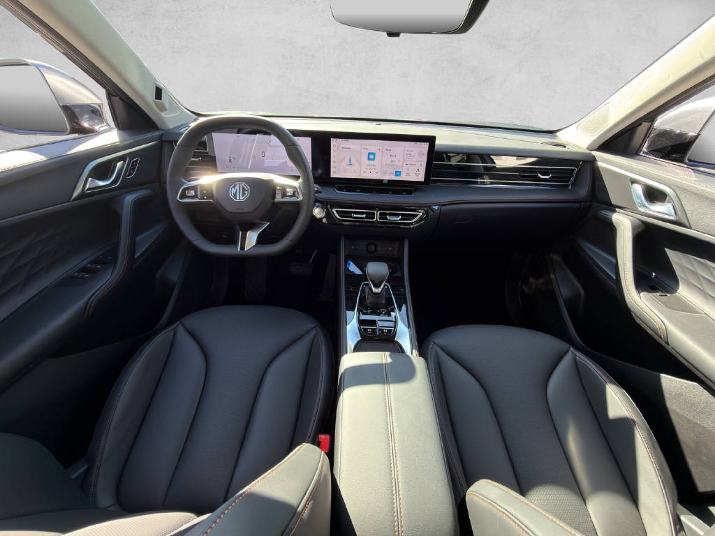 MG HS 1.5 Hybrid Luxury-image-8