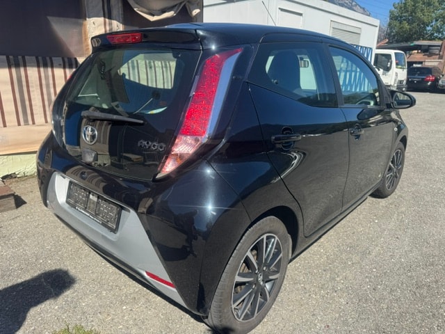 TOYOTA Aygo 1.2 VVT-i Trend-image-15