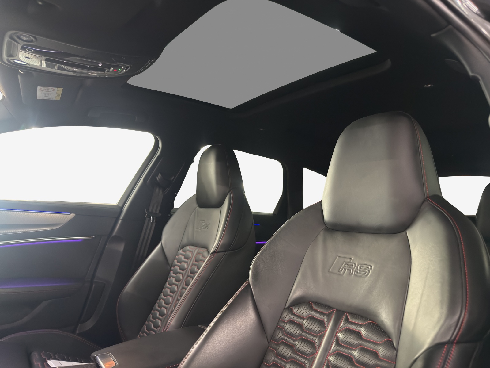 AUDI RS6 Avant 4.0 TFSI V8 quattro-image-14