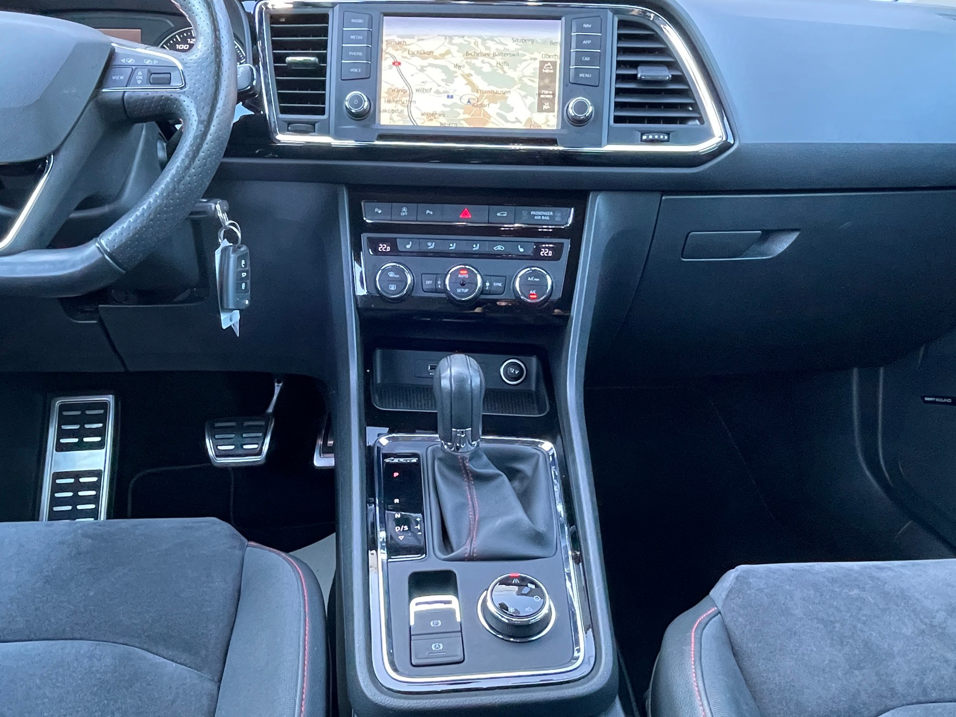 SEAT Ateca 2.0 TSI FR 4Drive DSG-image-11
