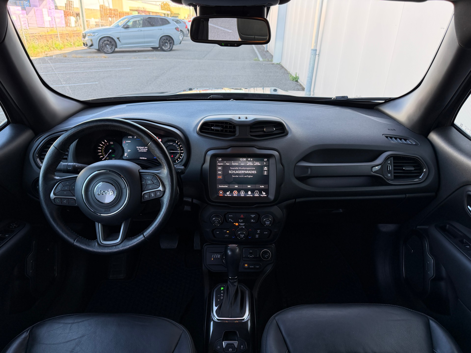 JEEP Renegade 1.3 T PHEV S AWD-image-12