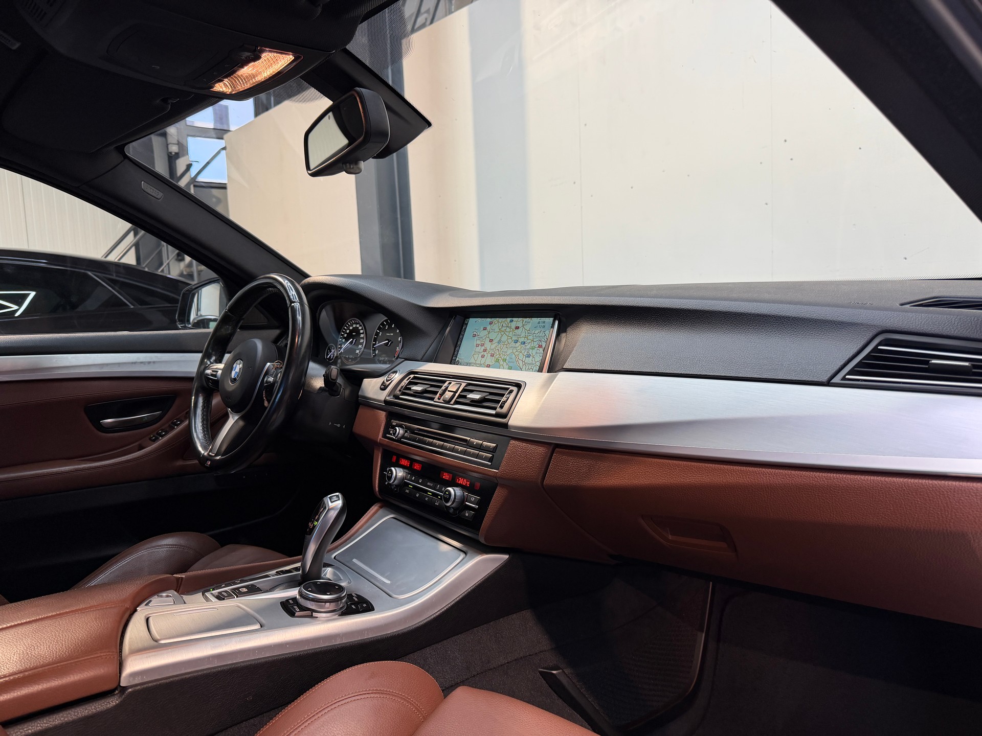BMW 535i xDrive M-Sport Steptronic-image-9