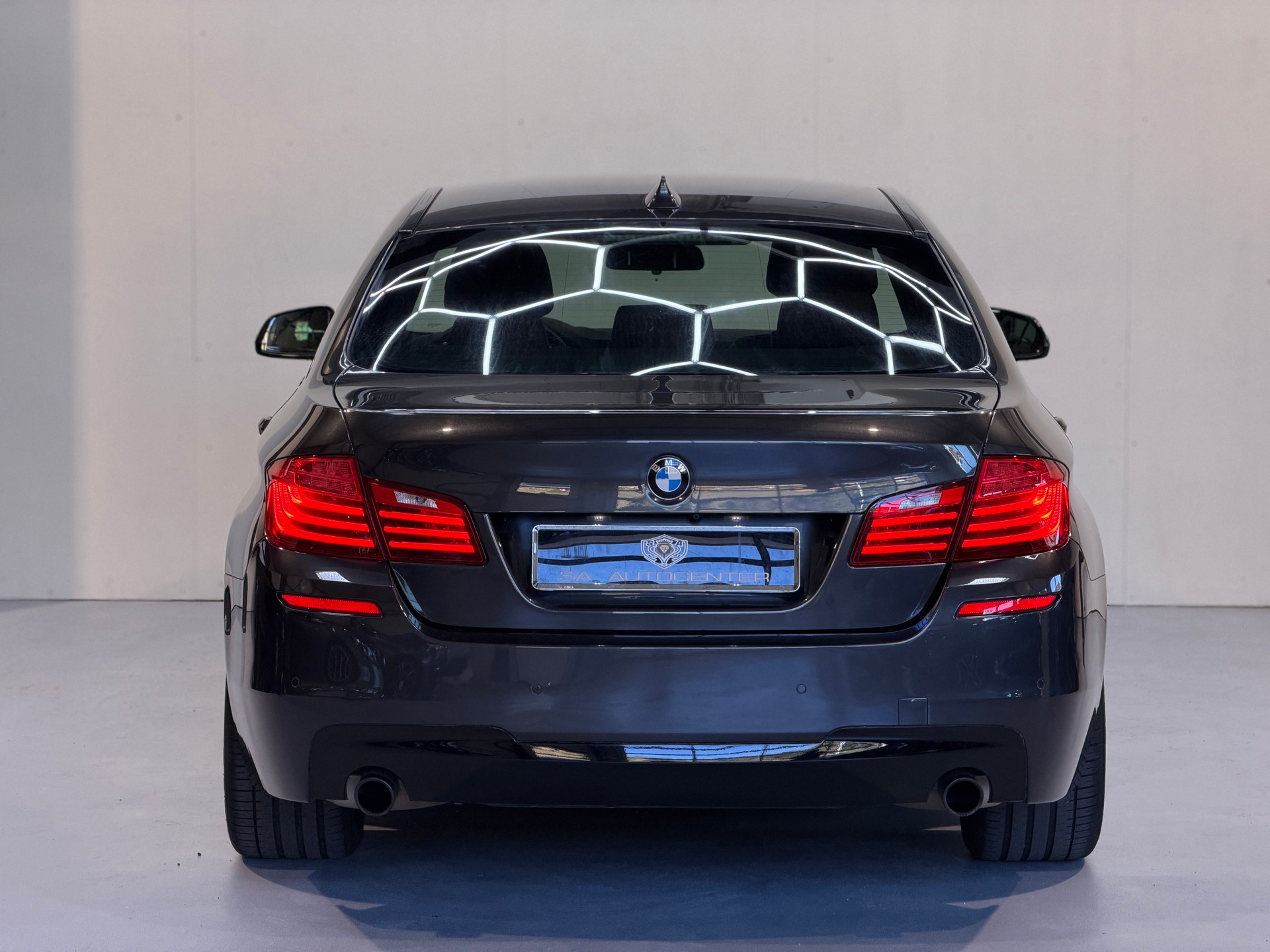 BMW 535i xDrive M-Sport Steptronic-image-7