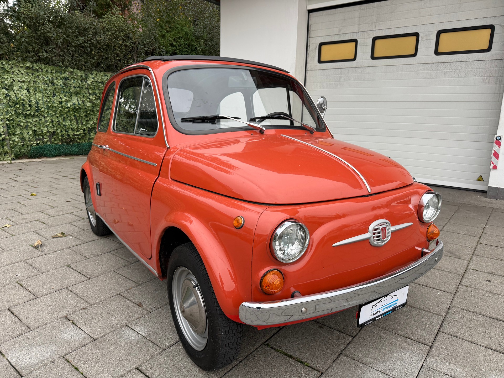 FIAT 500 L Veteranenfahrzeug-showroom-element-1